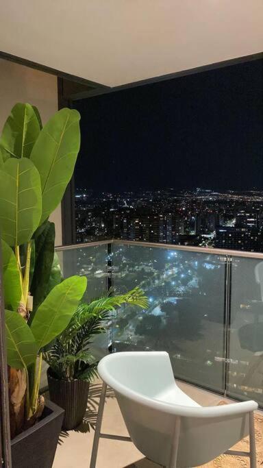 Increíble departamento piso 34 en Distrito de Lujo