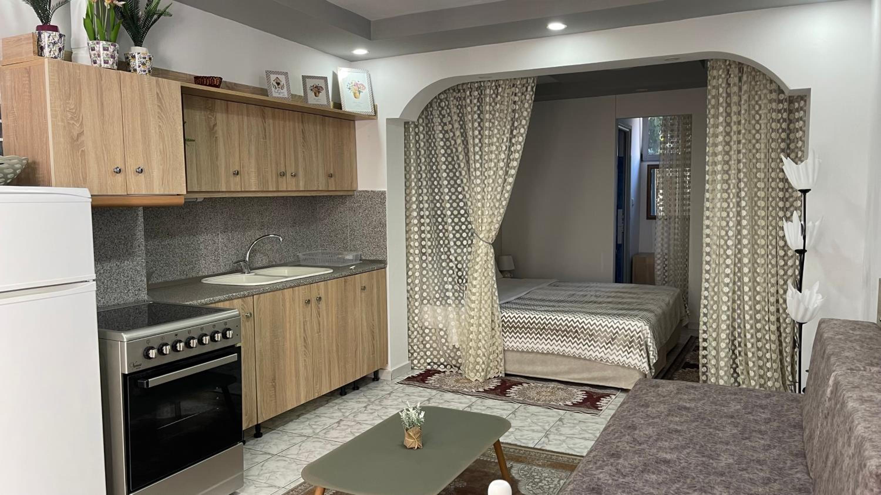 Yjëza Apartment