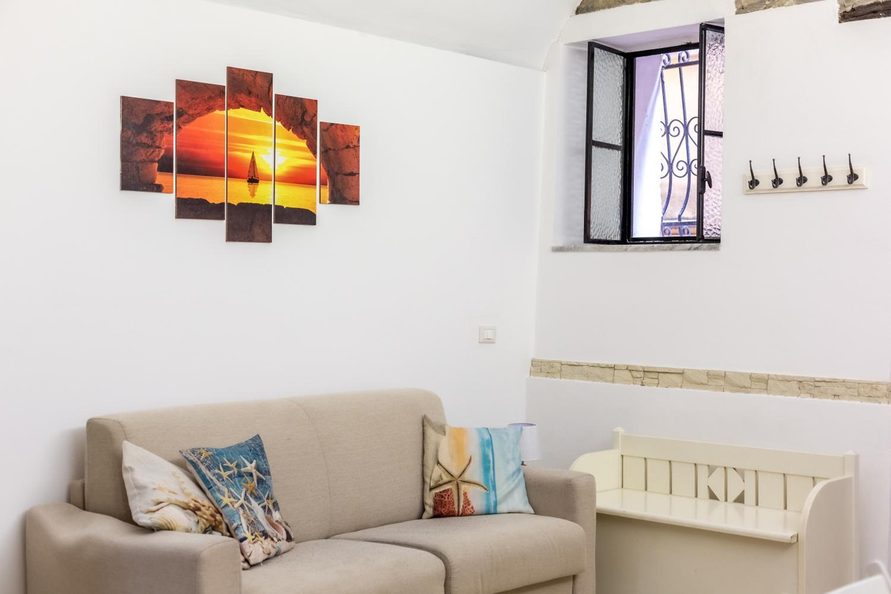 216new - Monolocale LaPigna Sanremo, Centro Storico photo 5
