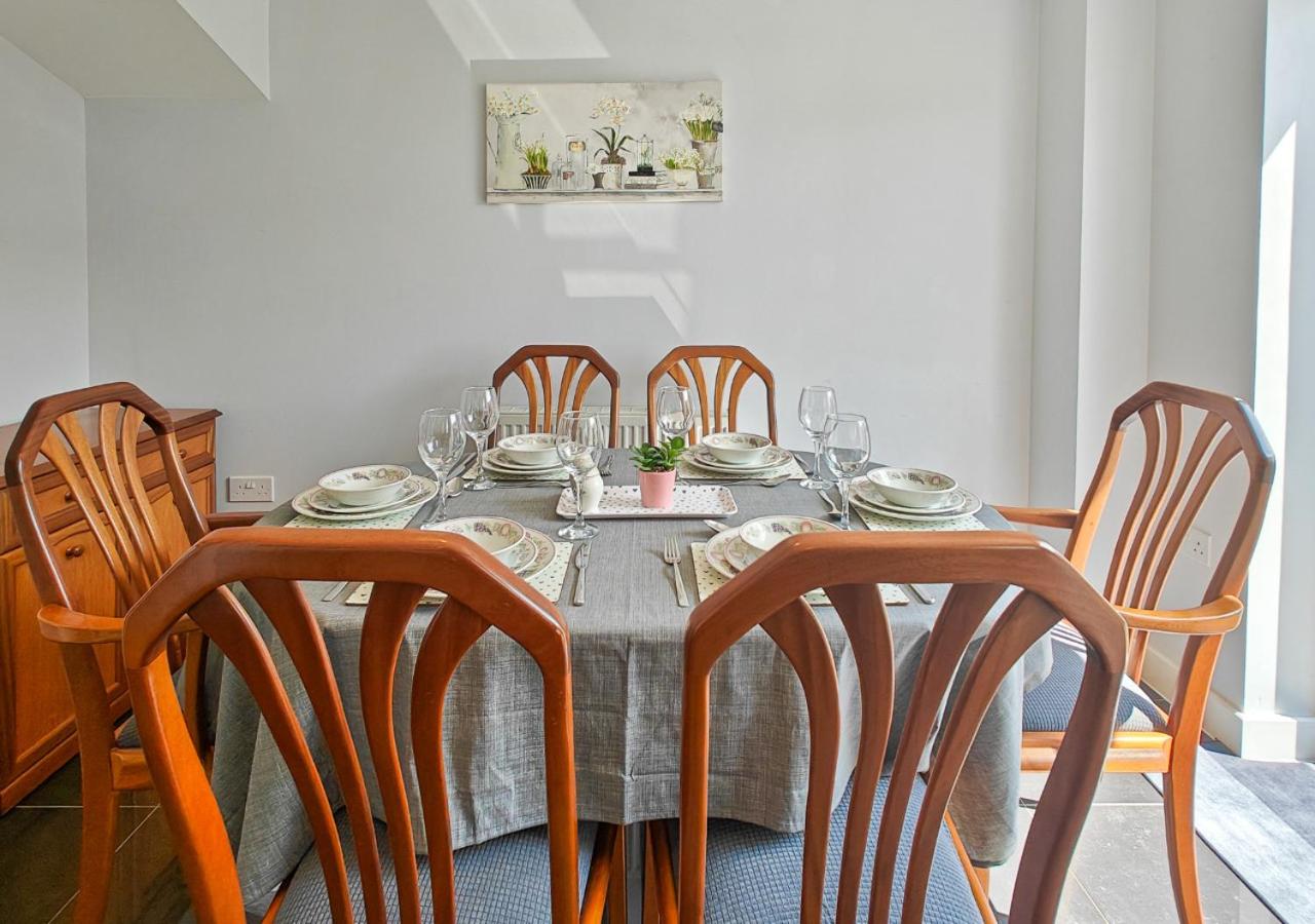 3 Bed in Felixstowe oc-p29748 view 3