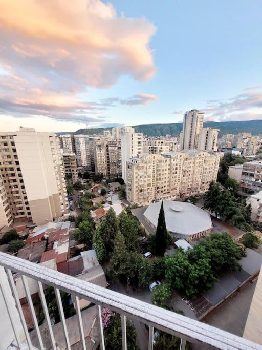 laliko's apartment view 3