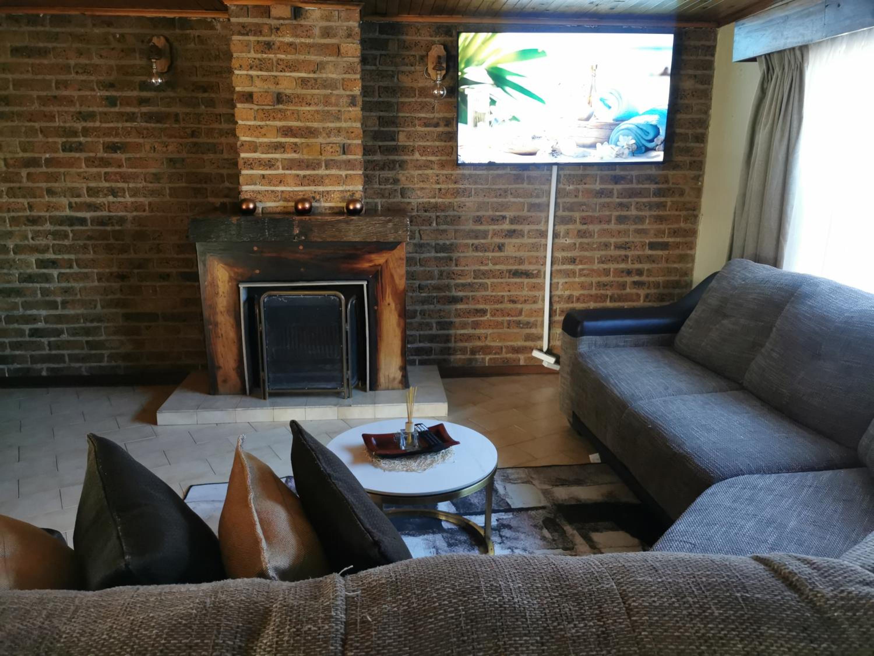 Stunning 2 Bedrooms and 2 Bathroom No loadshedding