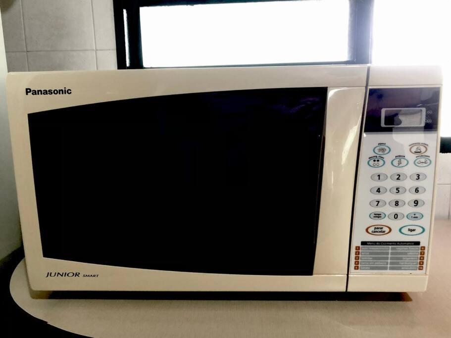 Chácara com piscina lareira forno e fogão à lenha!