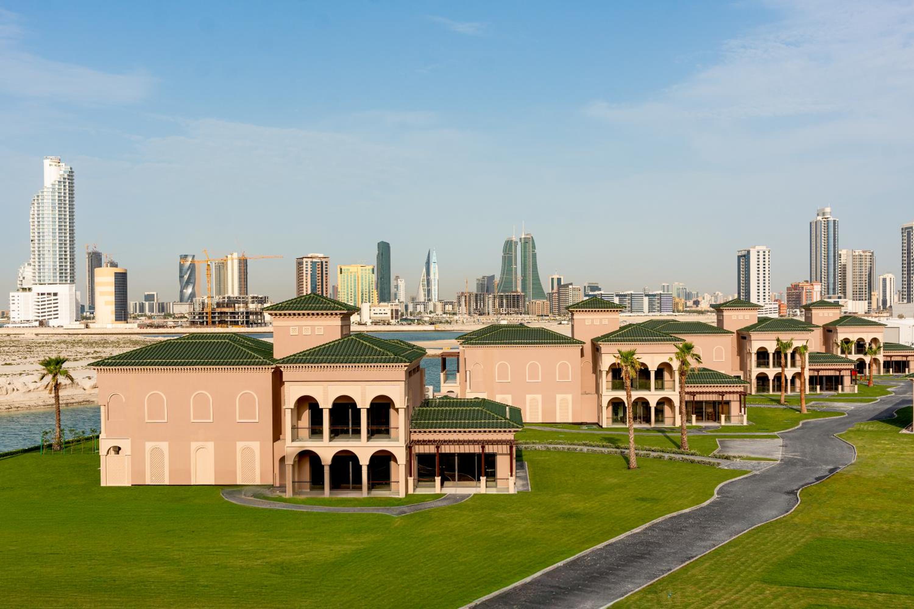 Royal Saray Resort