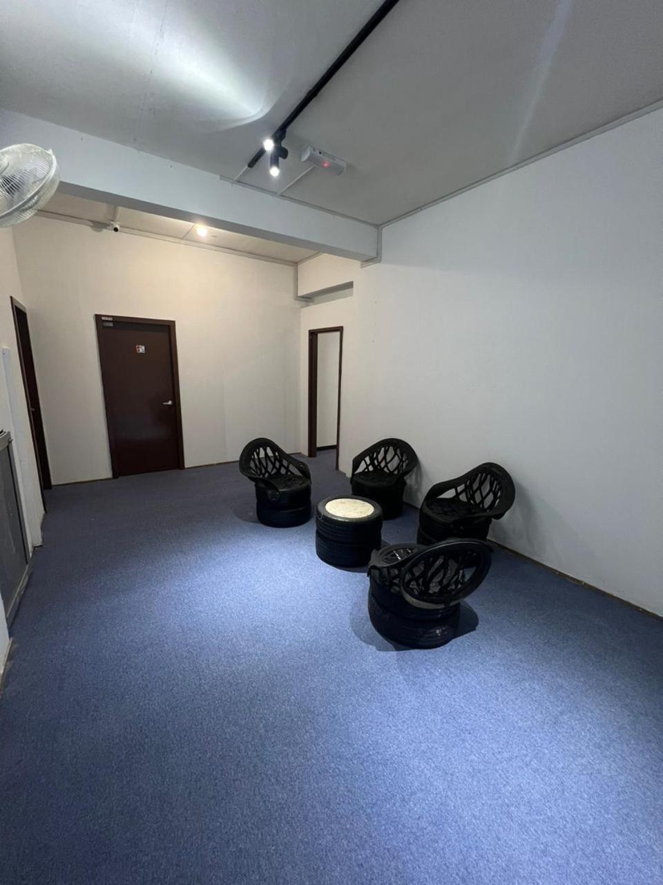 AeCOTEL Mingle Hostel