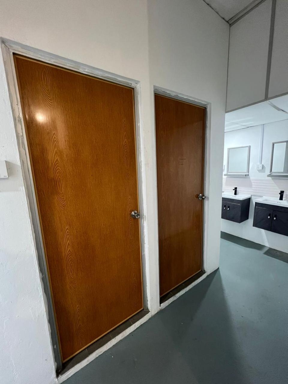 AeCOTEL Mingle Hostel
