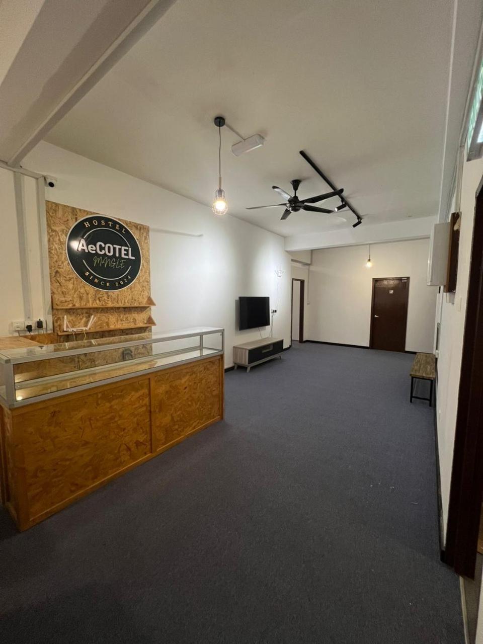 AeCOTEL Mingle Hostel