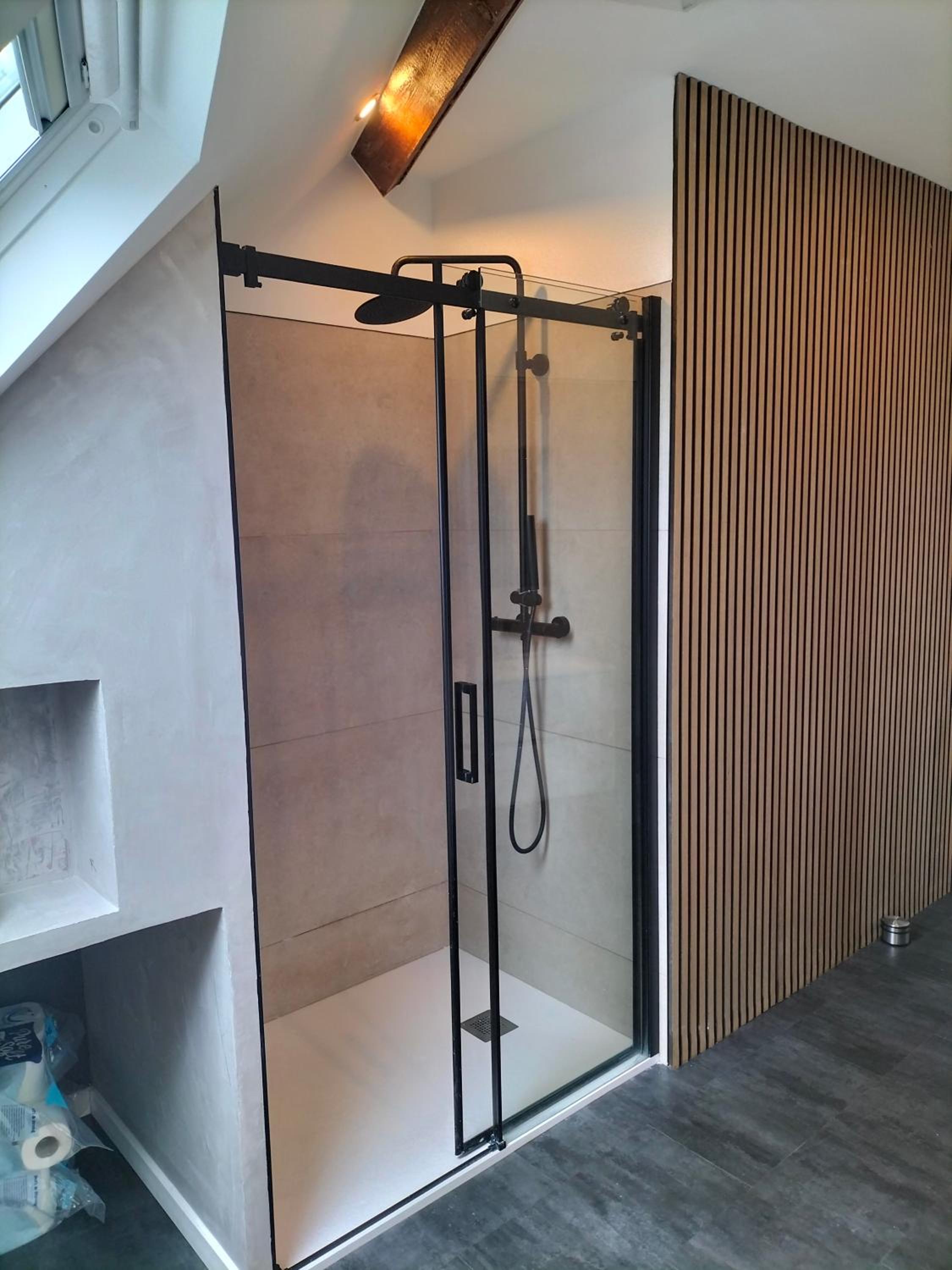 New Cozy Apartments In Porte de HAL