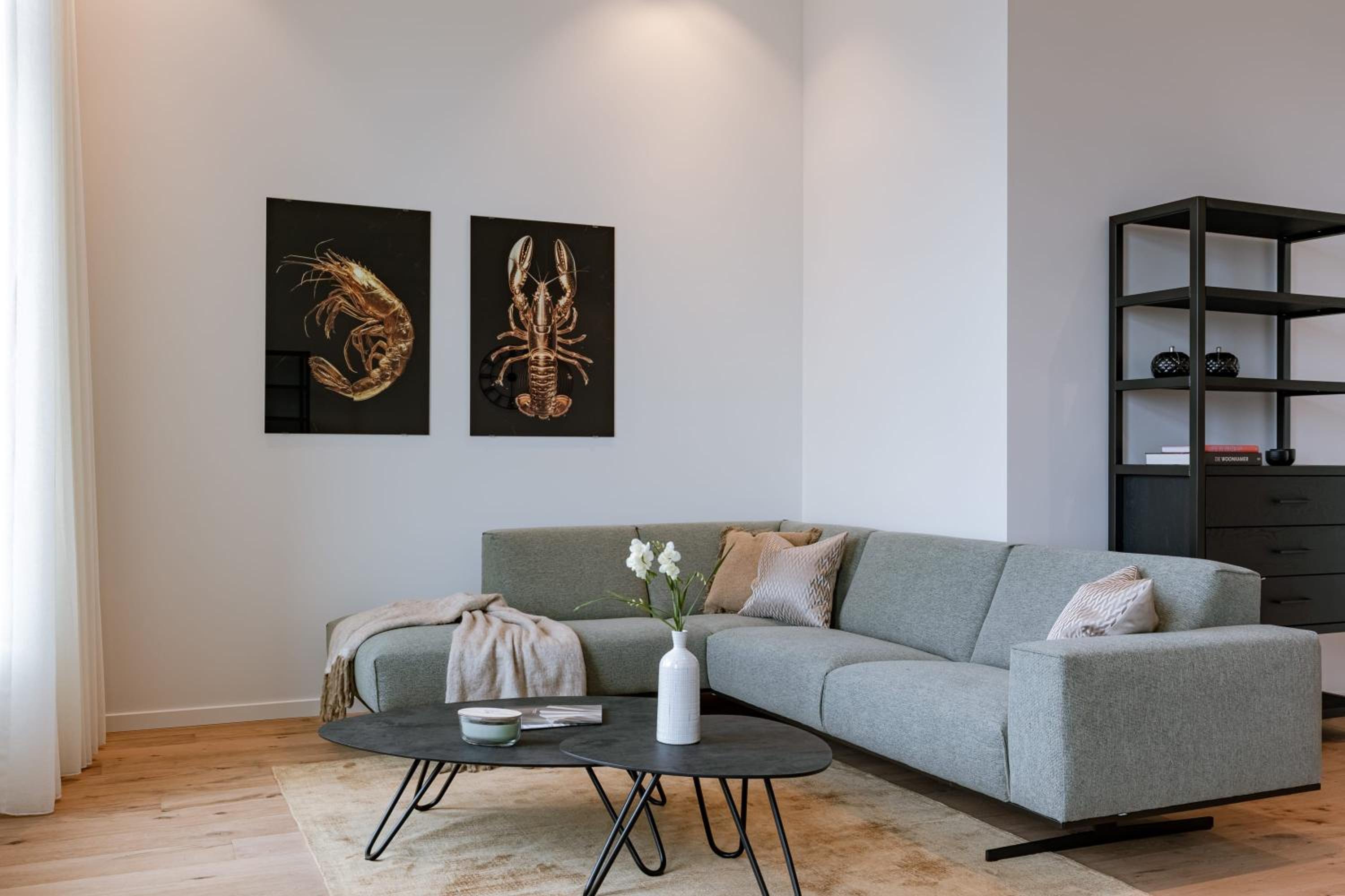 Huswell - Seafront apartment with stunning views