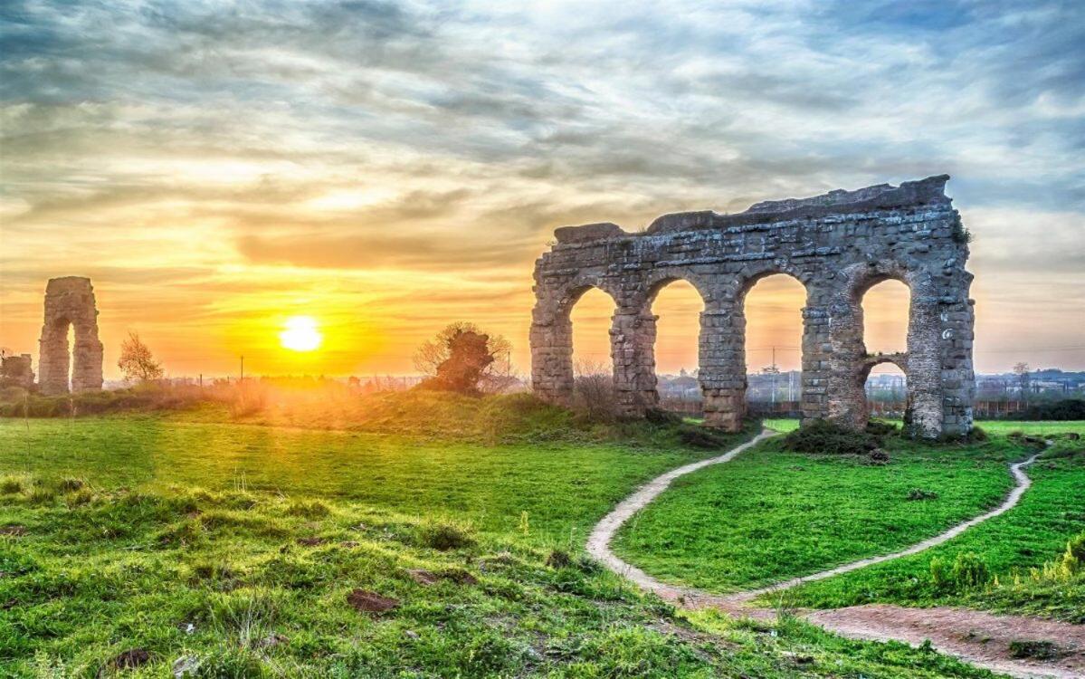 Appartamento moderno sopra Metro A e Parco degli Acquedotti