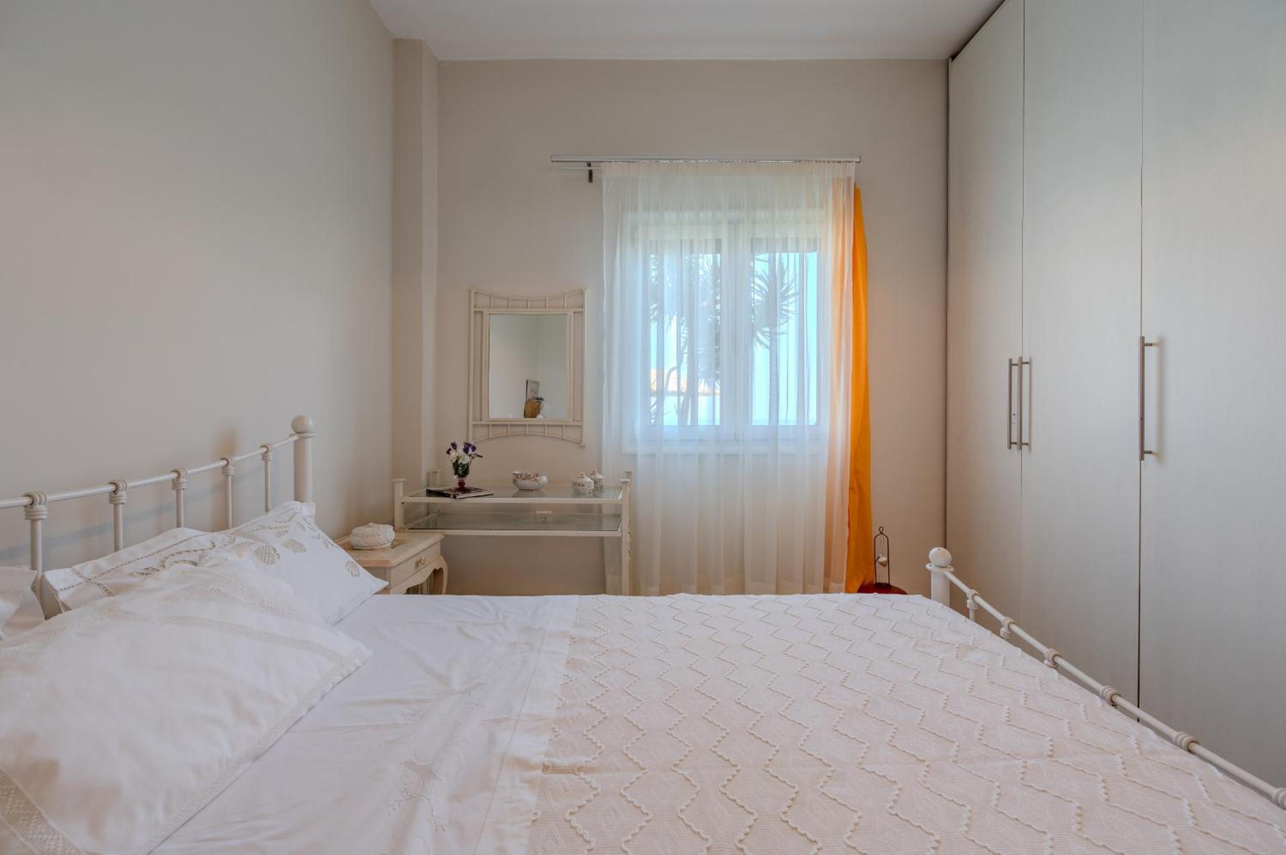 Gallery Home