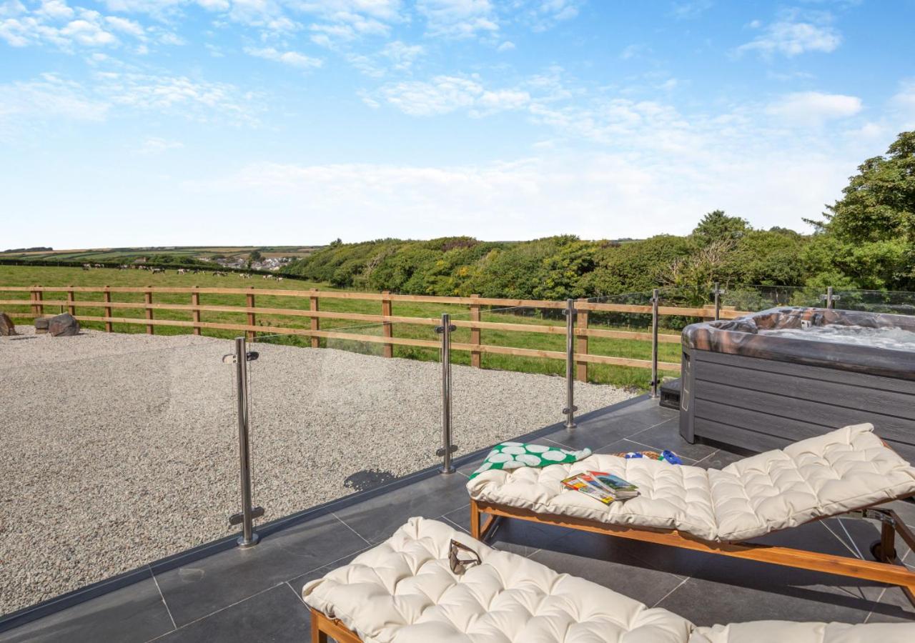 3 Bed in Hartland oc-w29797 view 5