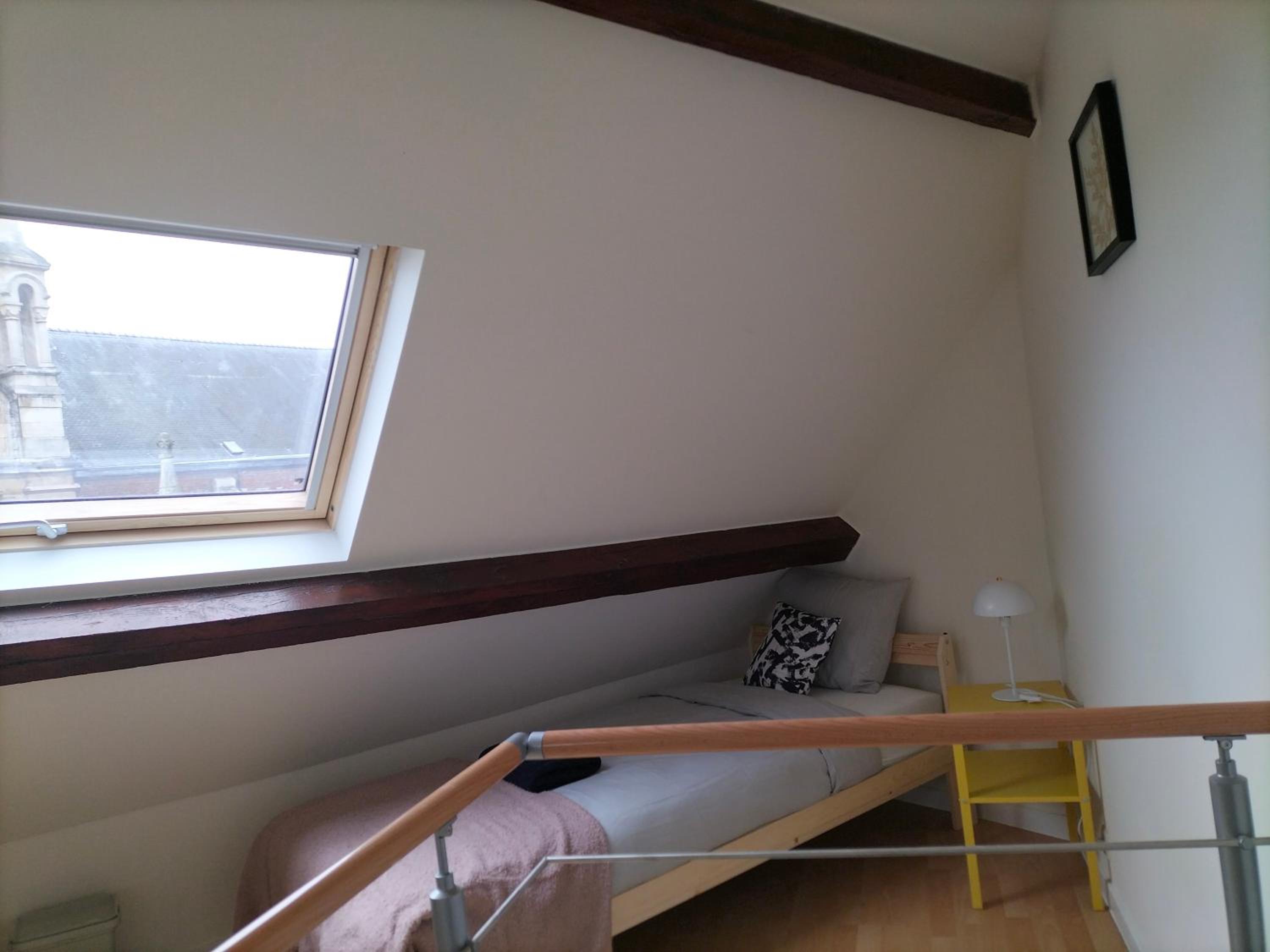 New Cozy Apartments In Porte de HAL