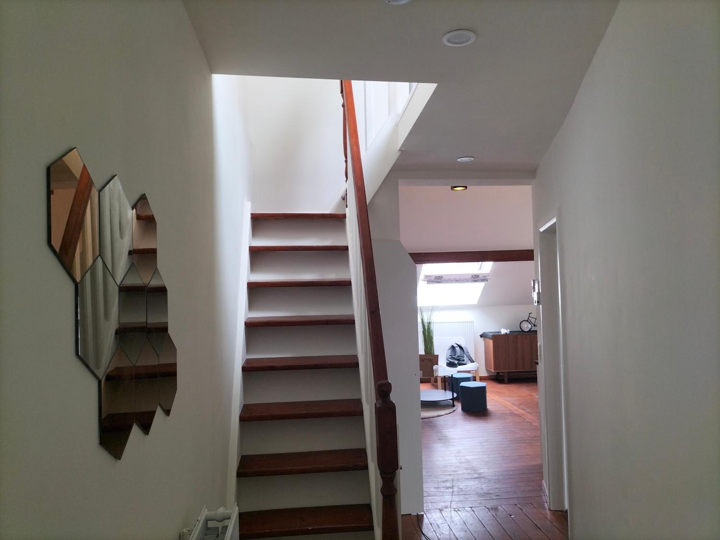 New Cozy Apartments In Porte de HAL