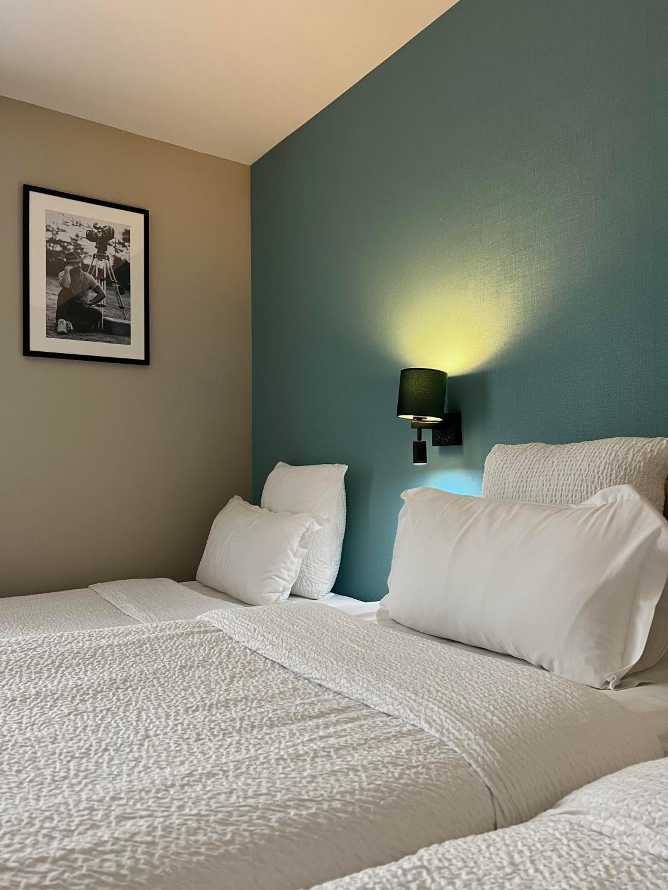 Hôtel Central Saint Germain 2