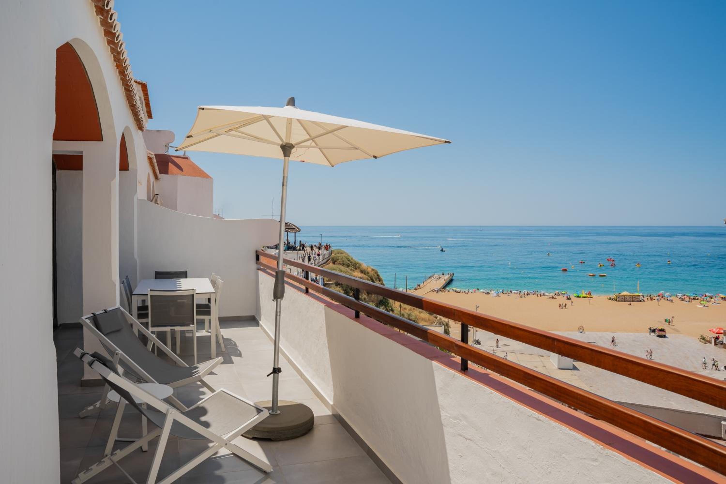 MUPA Apartments