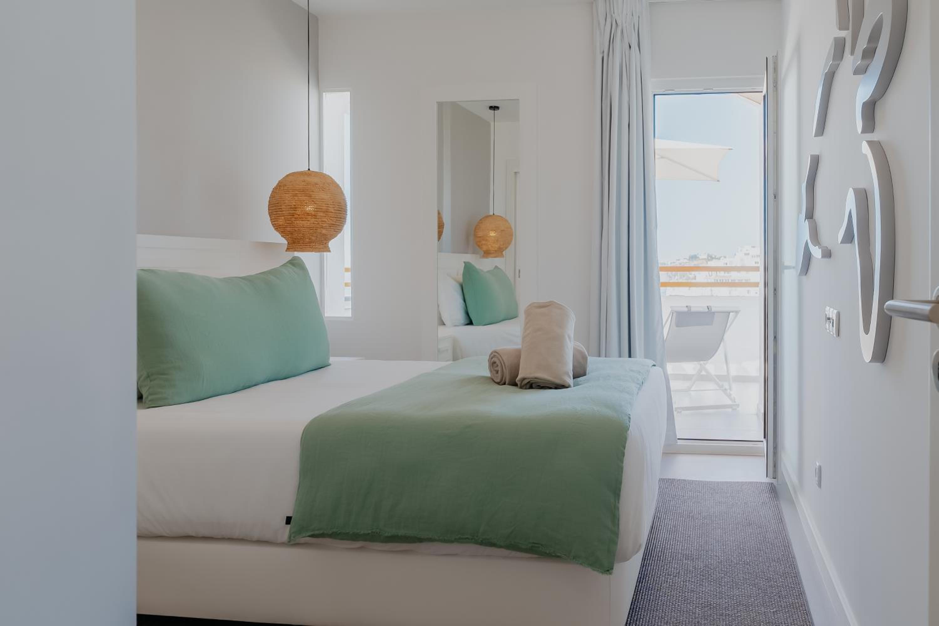 MUPA Apartments