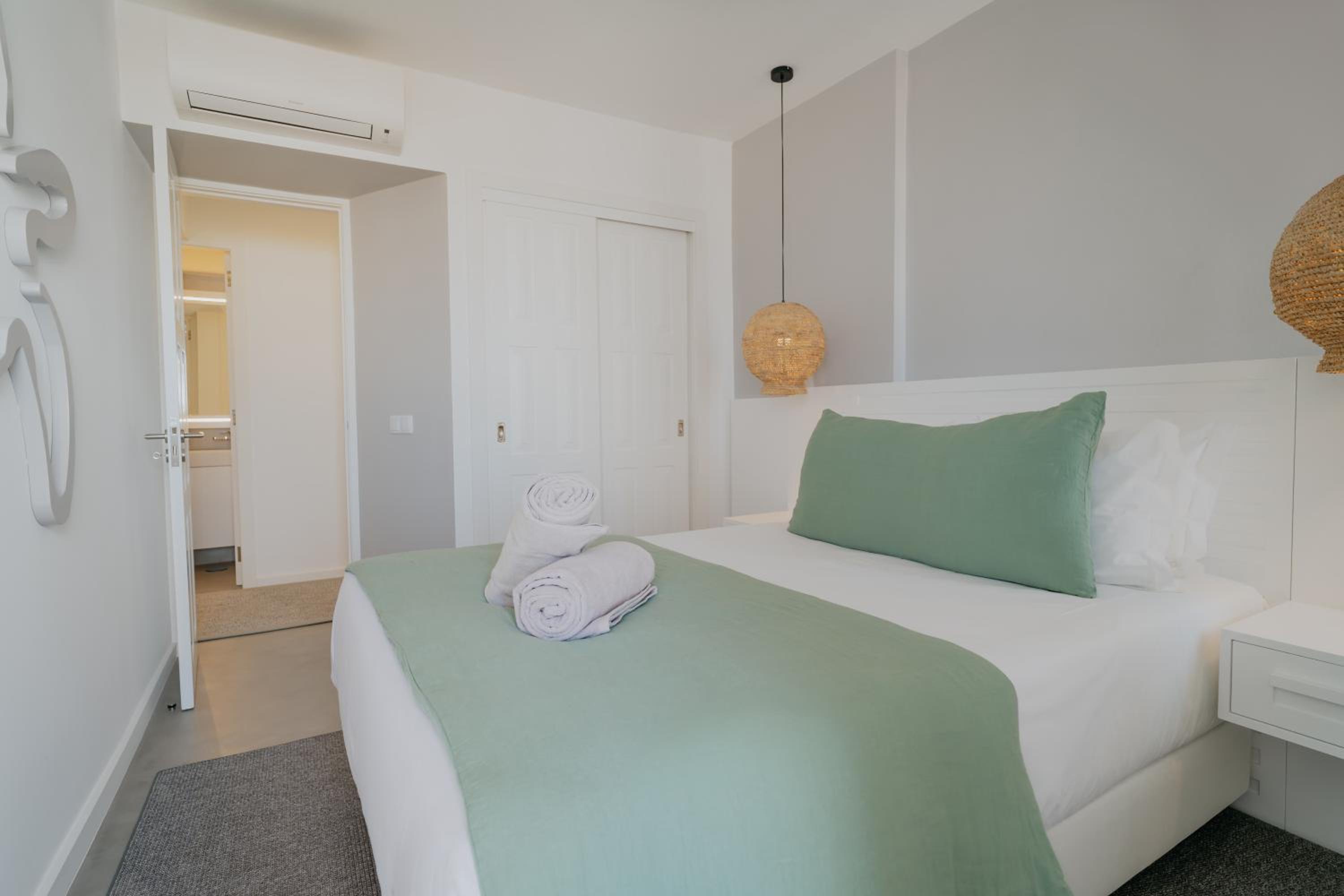 MUPA Apartments