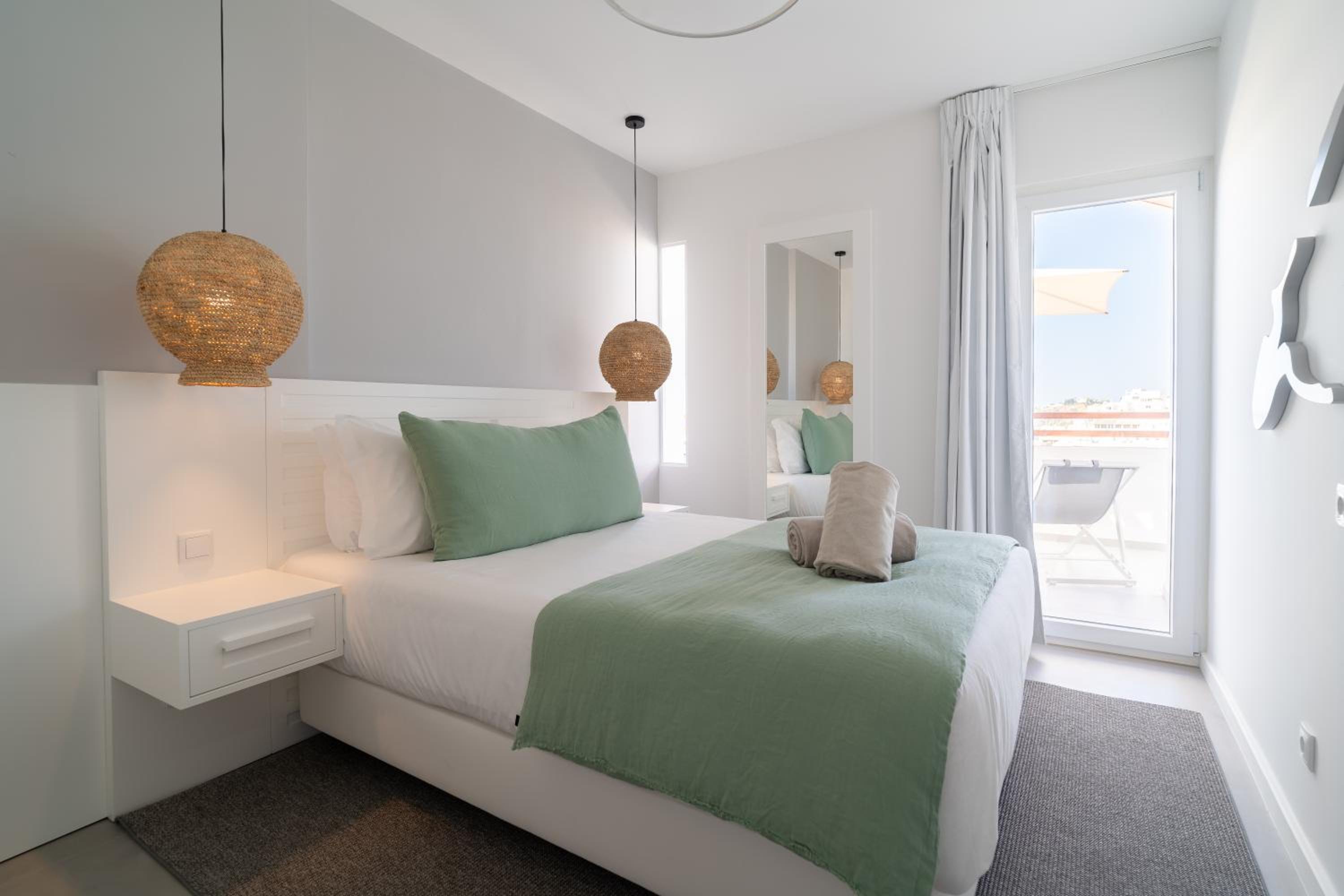 MUPA Apartments