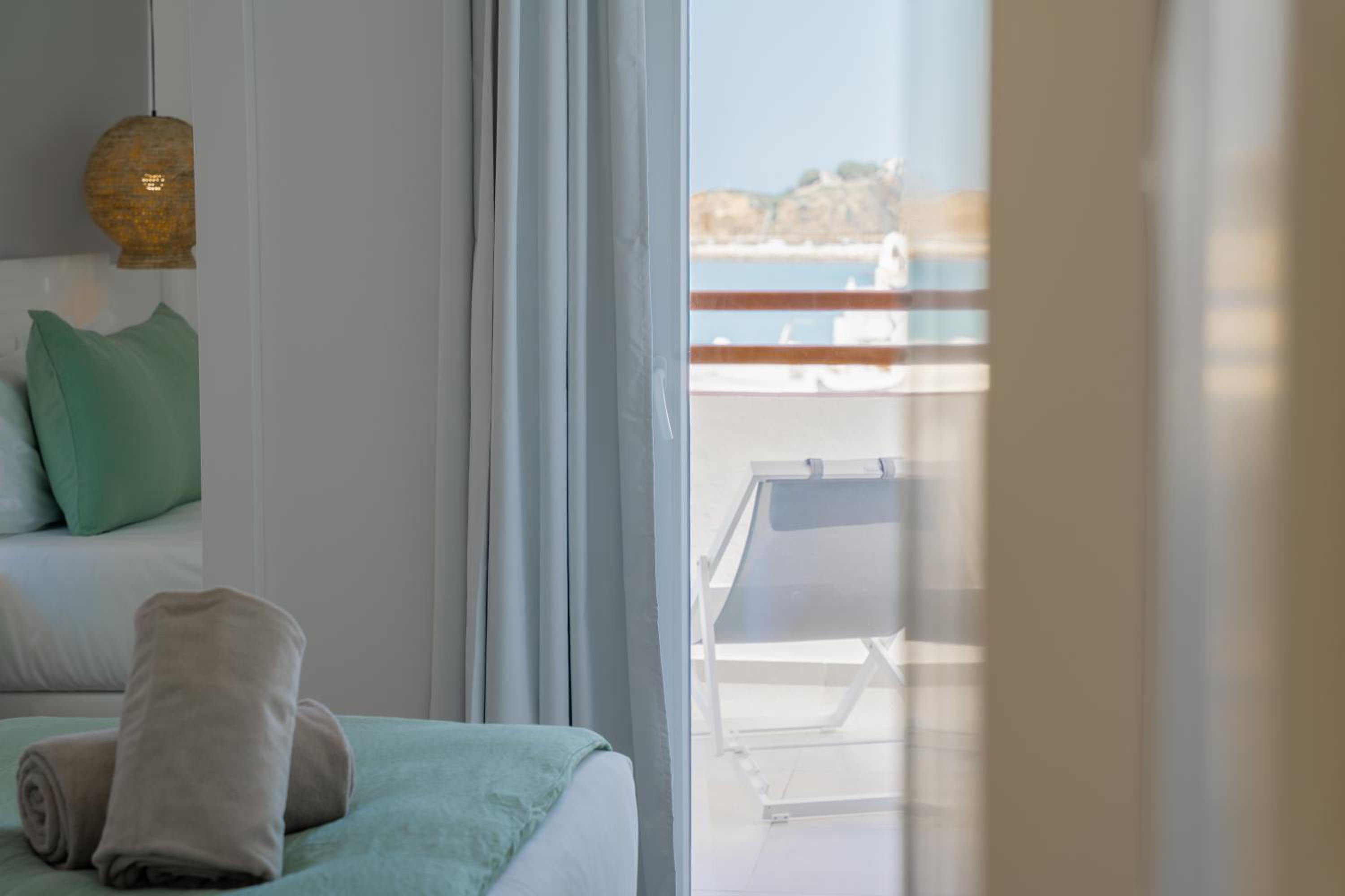 MUPA Apartments