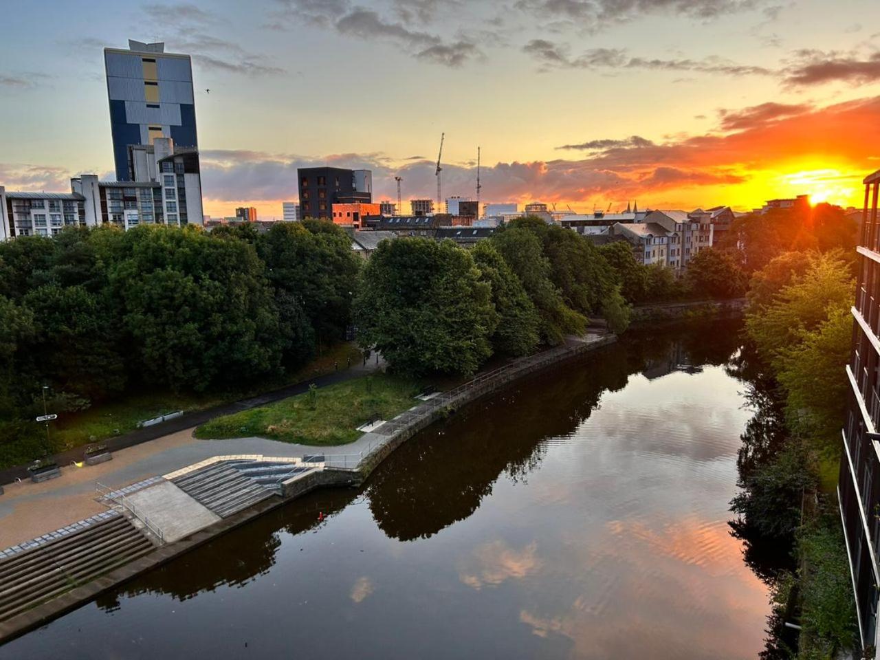 amazing apartments Water of Leith View in Leith view 2