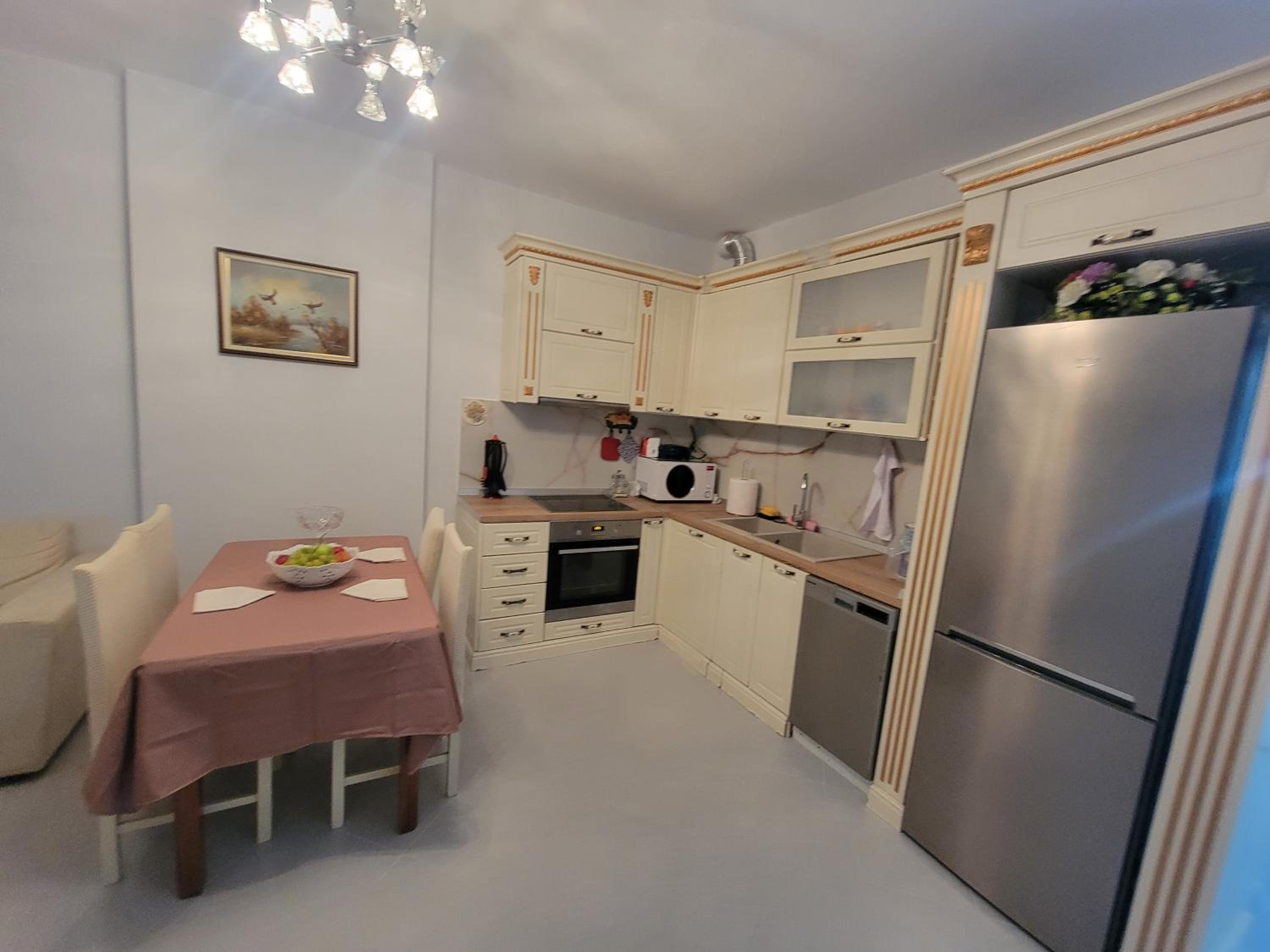 Henri's Apartments Vlore