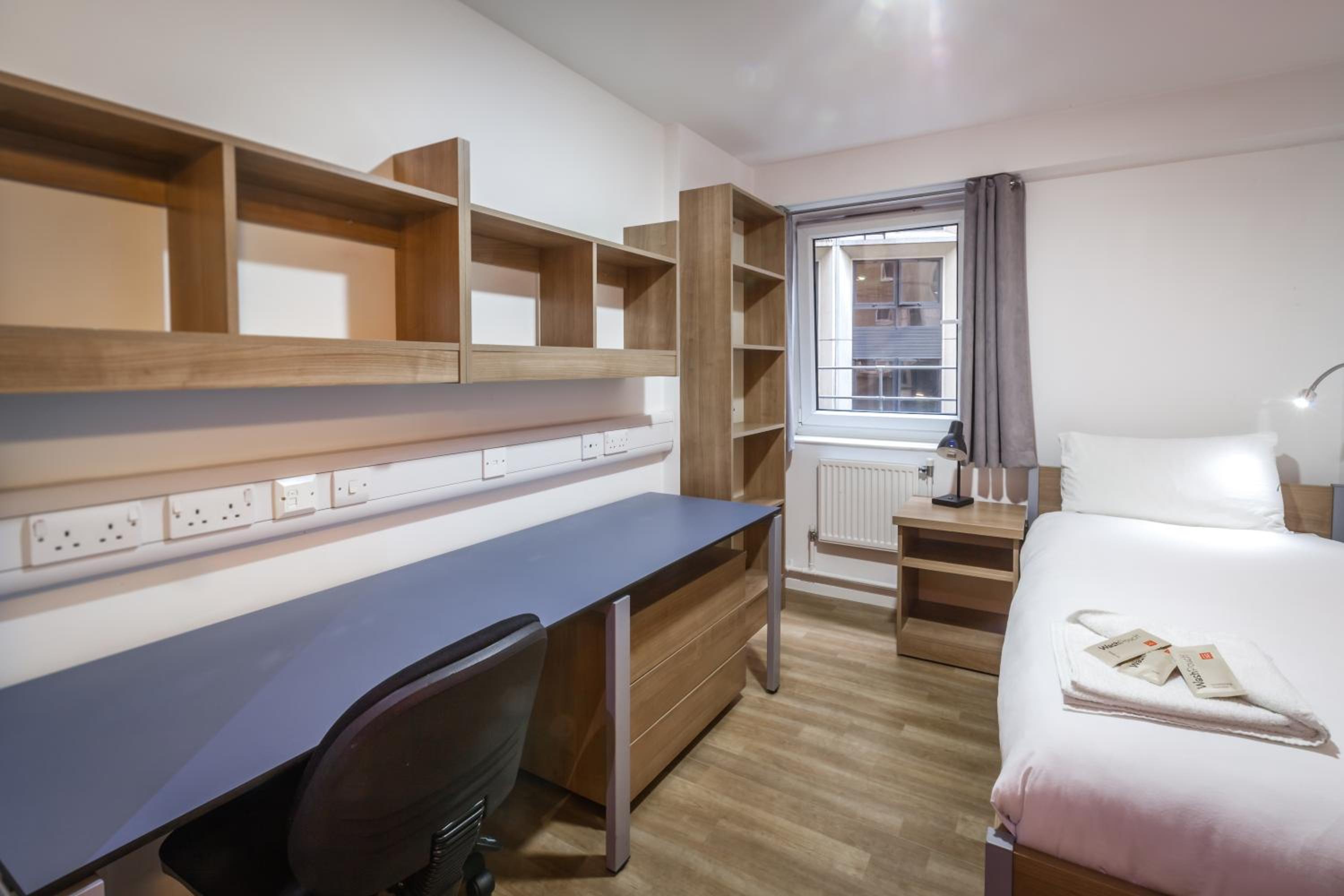 LSE High Holborn