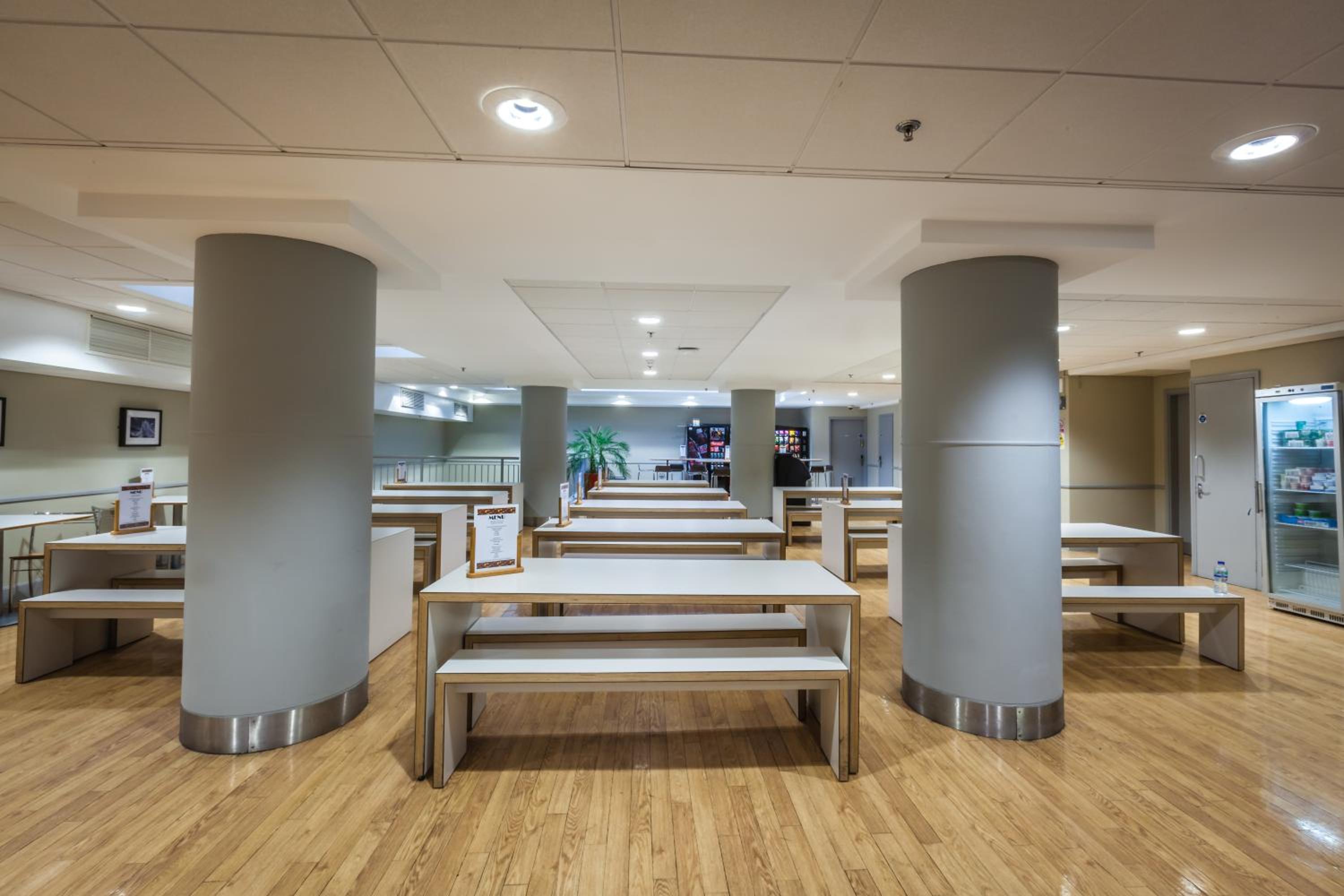 LSE High Holborn