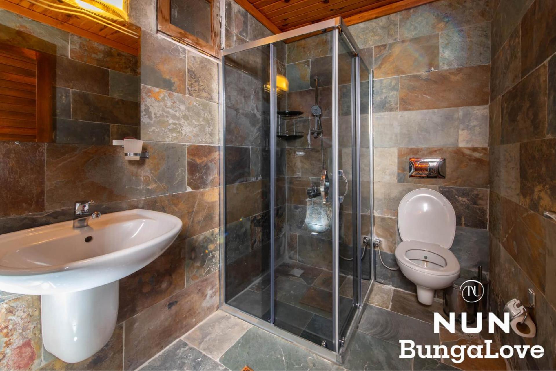 Çıralı Nun Bungalove