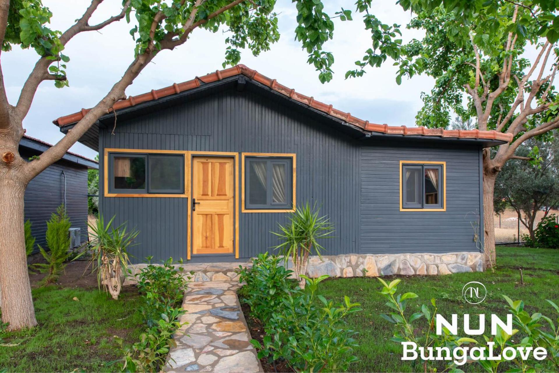 Çıralı Nun Bungalove