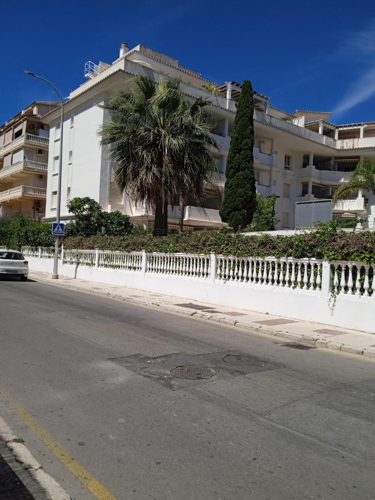 Los Nidos Carihuela