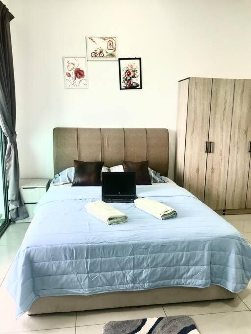 Cozy Cybersquare Apex High Floor Free Parking With Wi-Fi & Netflix 239 photo 1