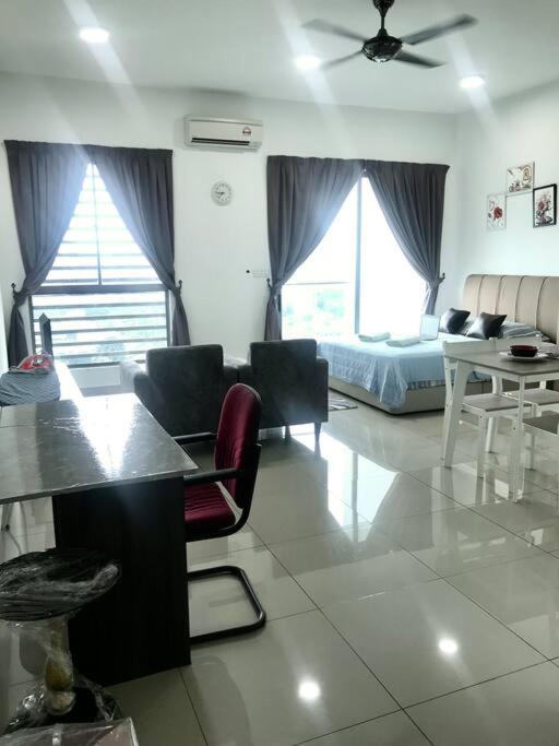 Cozy Cybersquare Apex High Floor Free Parking With Wi-Fi & Netflix 239 photo 3