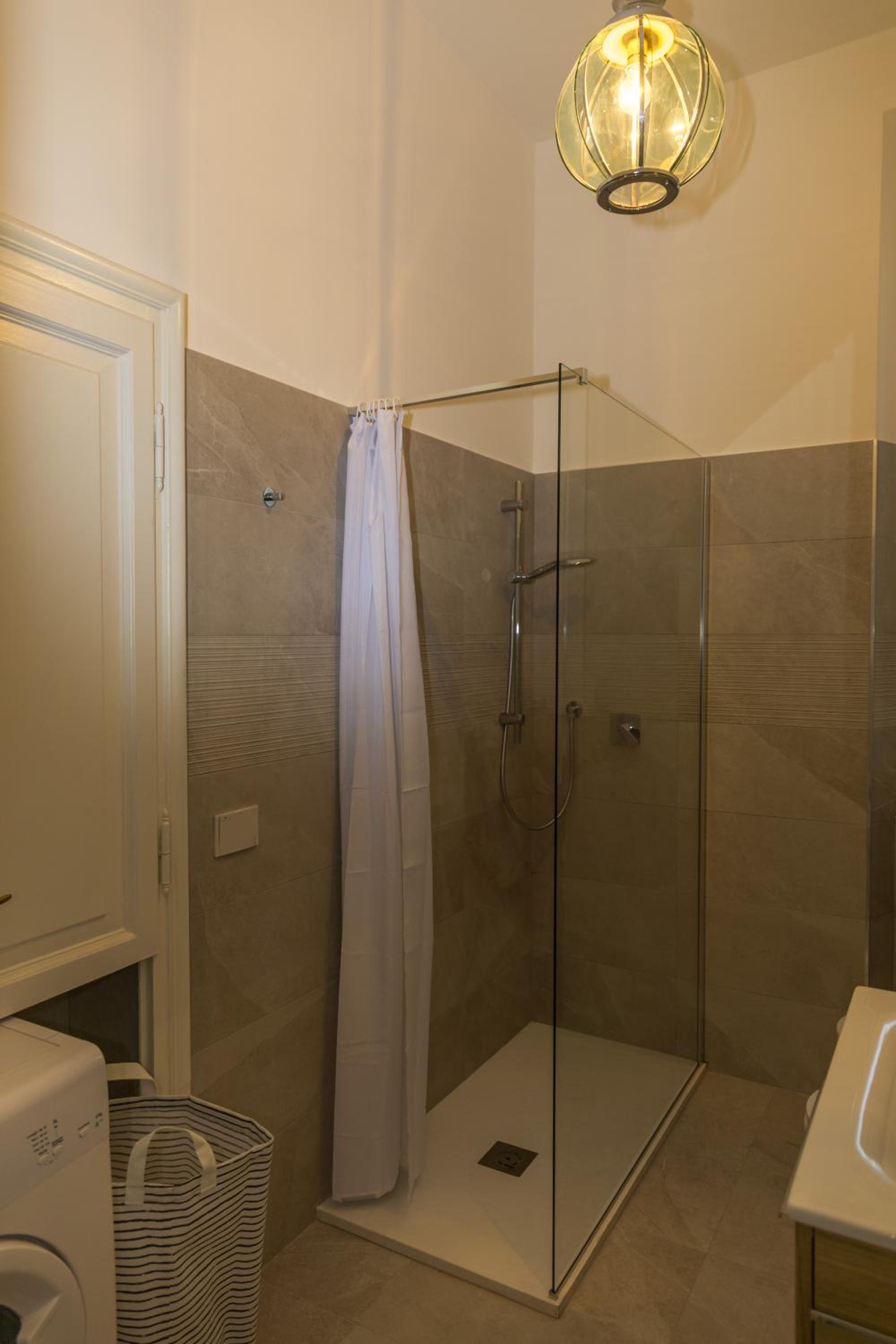 Family House Baggio - appartamento a Milano