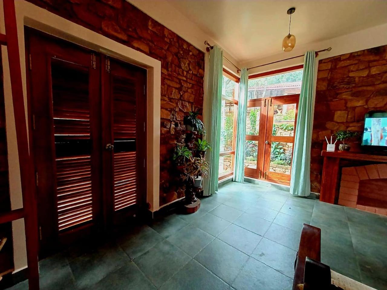 Sereno Pool Villa Chikmagalur