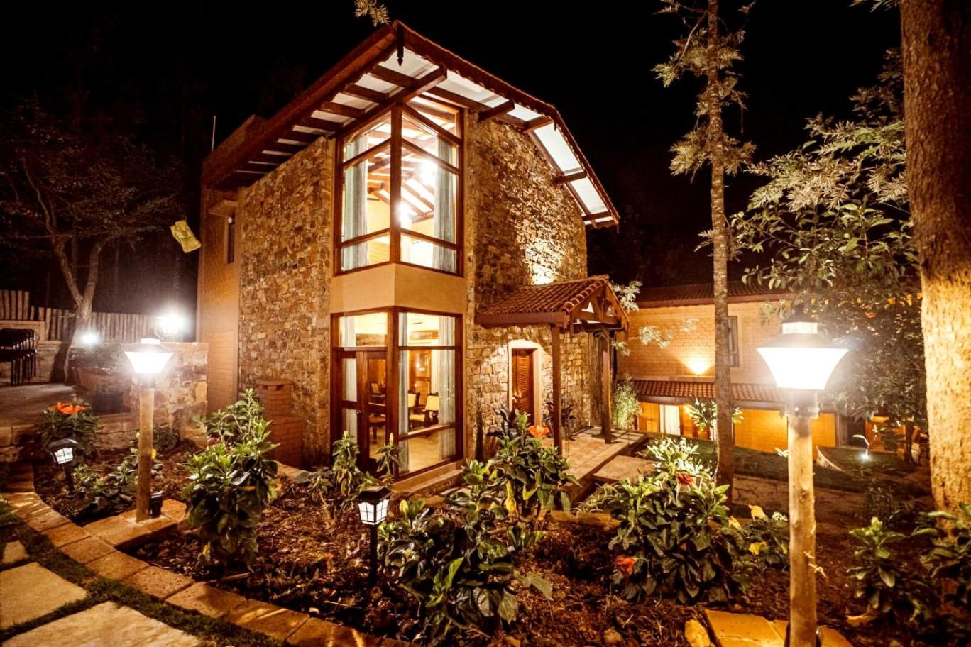 Sereno Pool Villa Chikmagalur