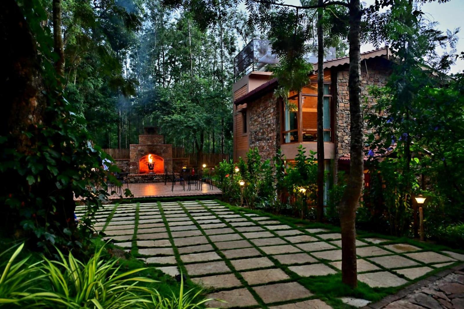 Sereno Pool Villa Chikmagalur
