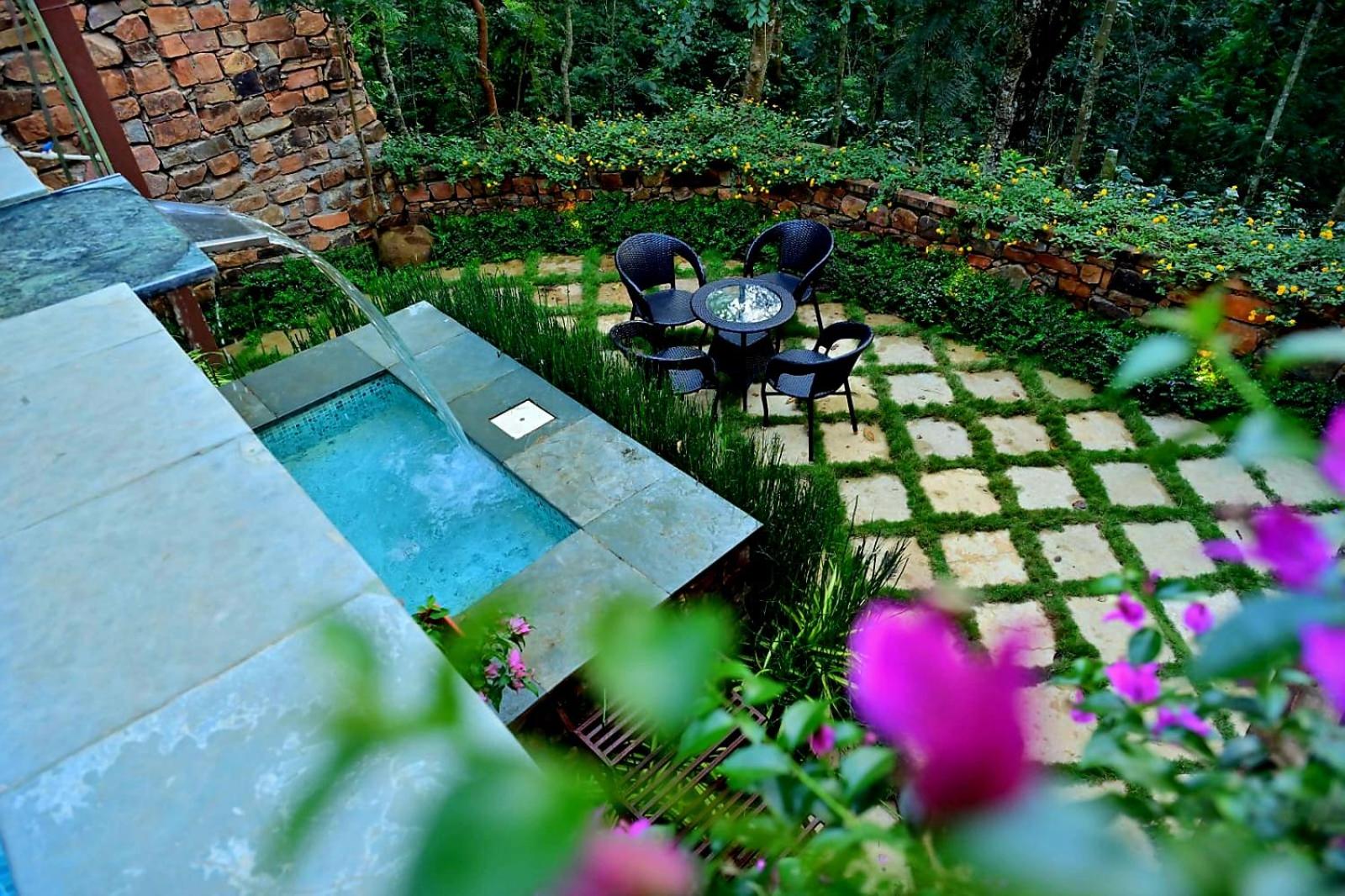 Sereno Pool Villa Chikmagalur