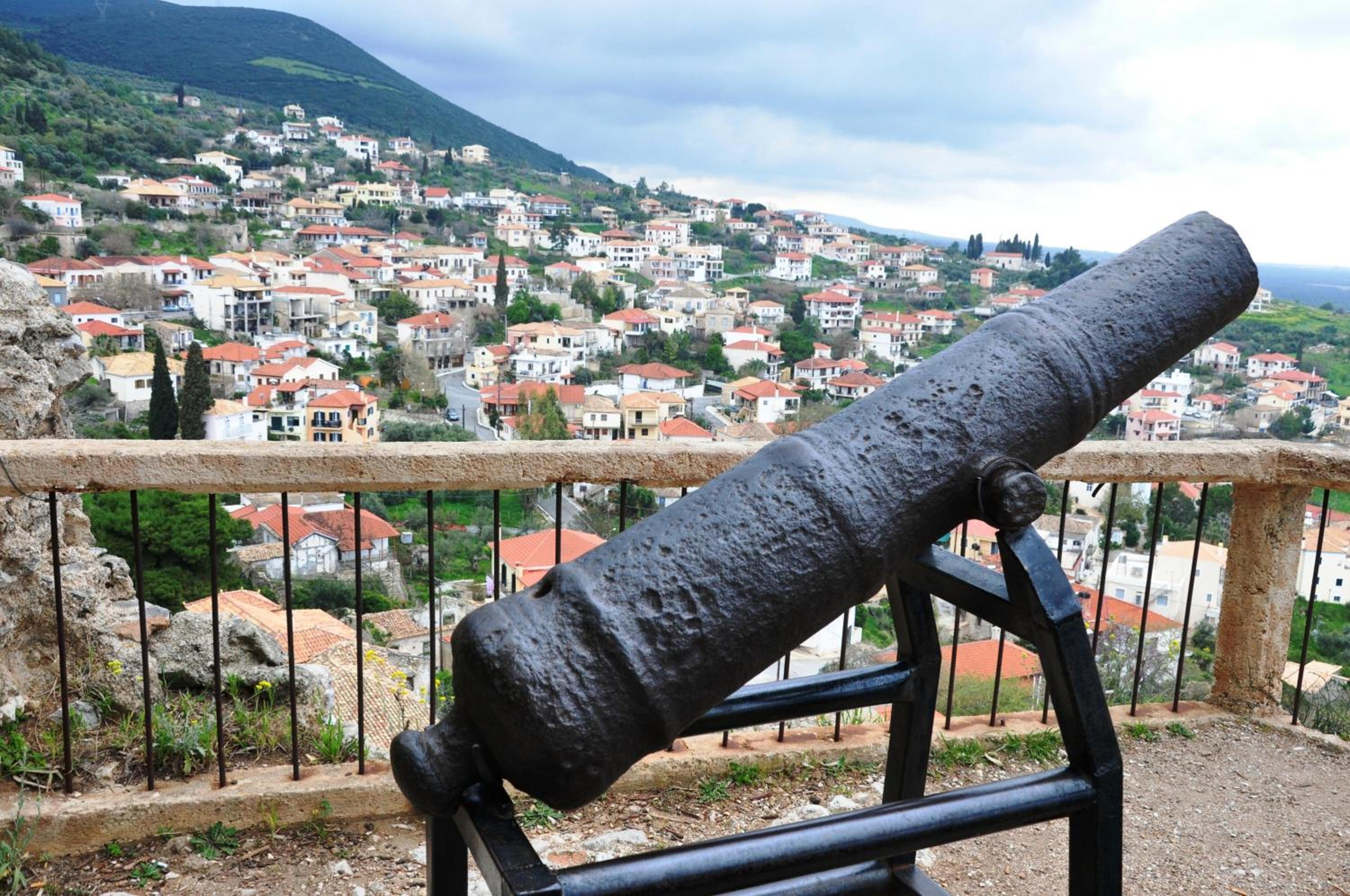 Kyparissia Aries Stone Maisonette, Panoramic Views