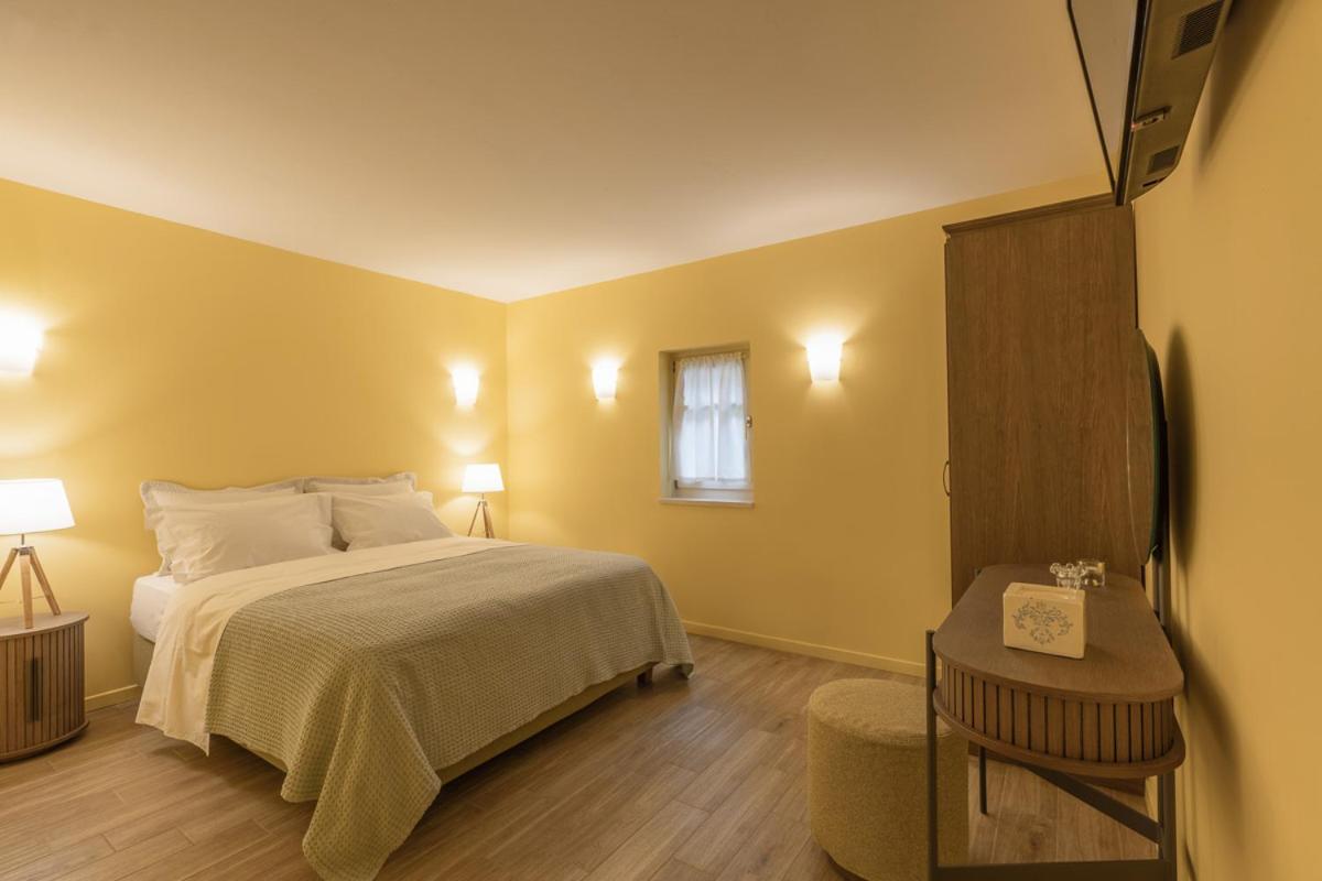 Kyparissia Aries Stone Maisonette, Panoramic Views