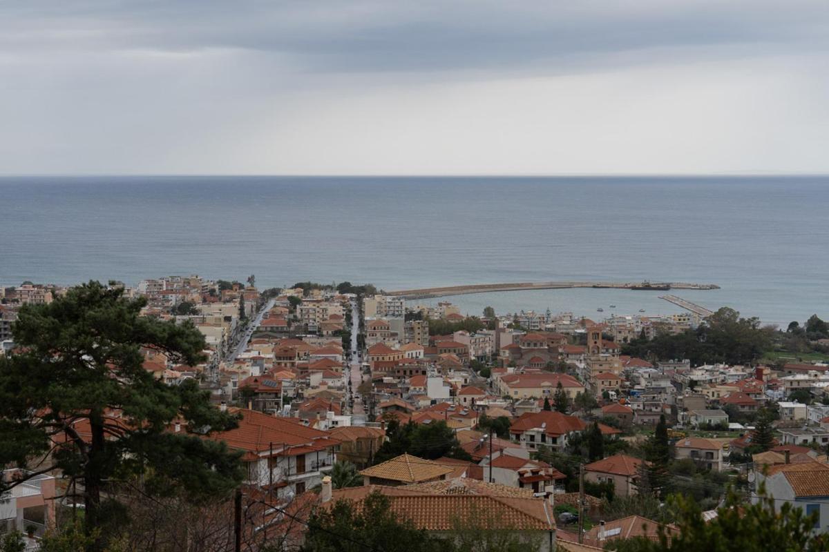 Kyparissia Aries Stone Maisonette, Panoramic Views