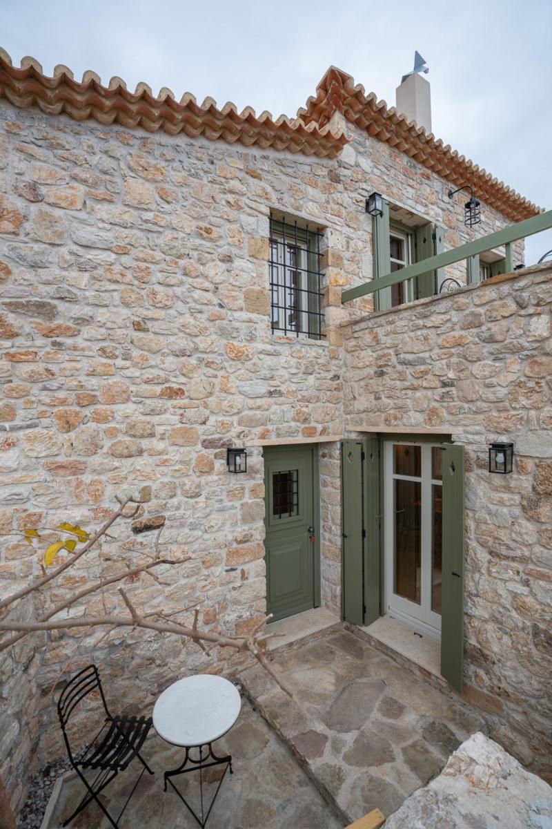 Kyparissia Aries Stone Maisonette, Panoramic Views