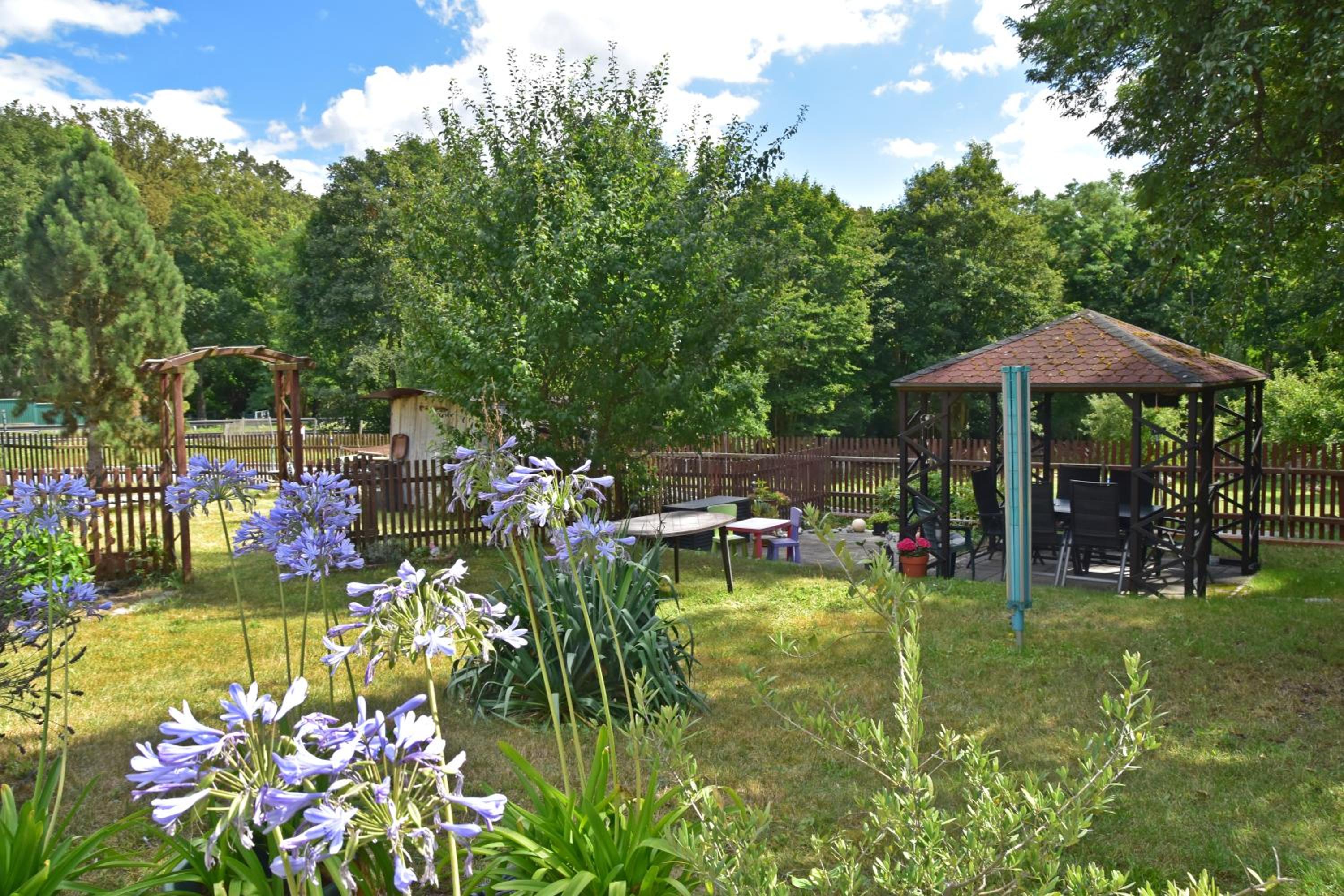 Ferienwohnung und Pension 