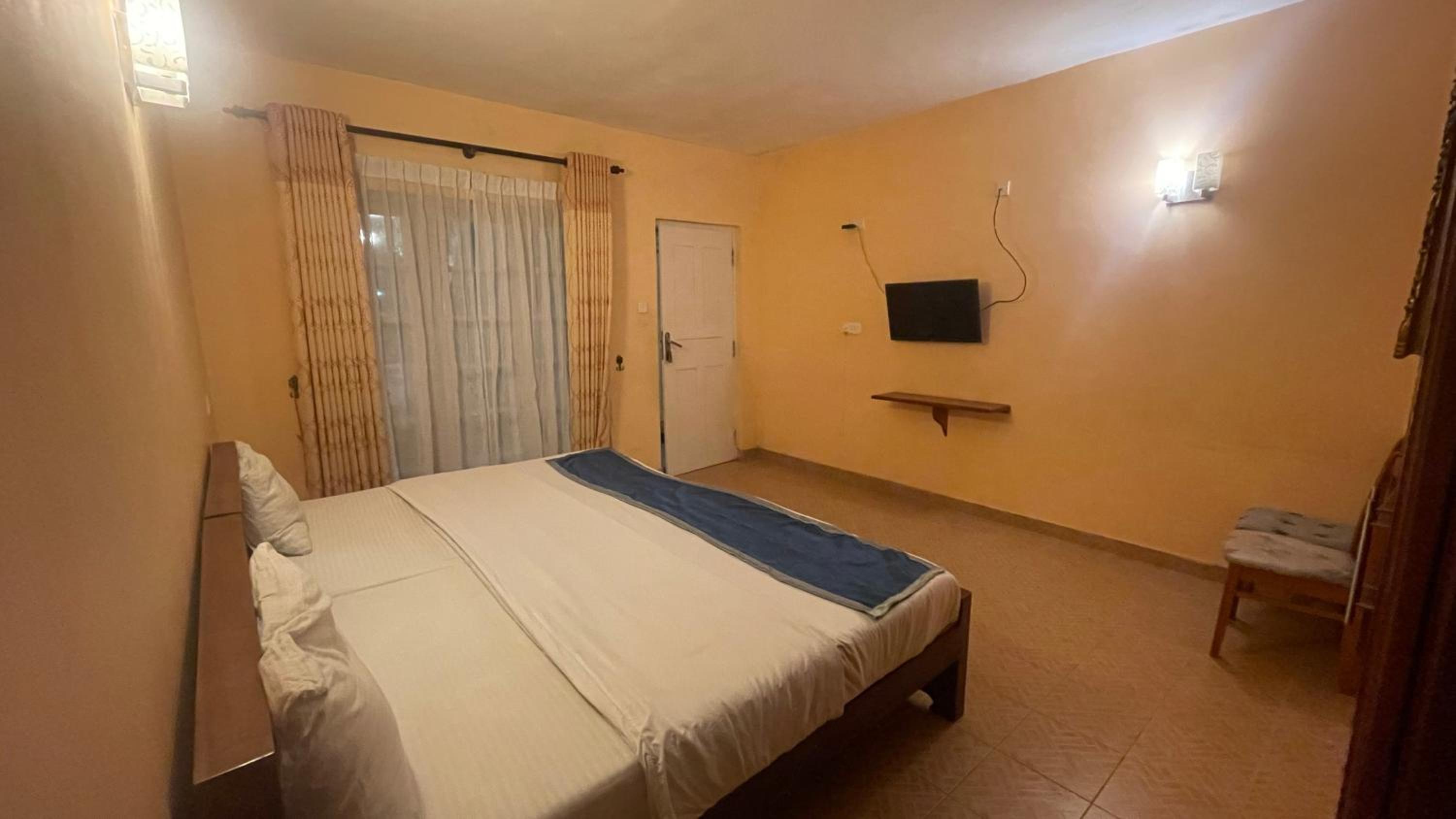 Maha Royal Hotel