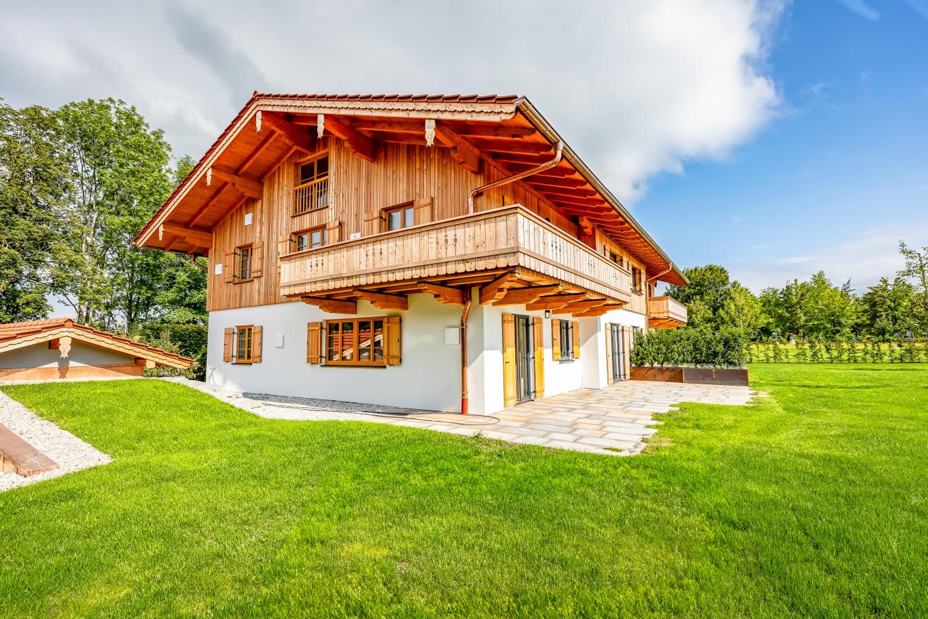 Graf Chiemo Suites - direkt am Chiemsee mit separatem Seezugang