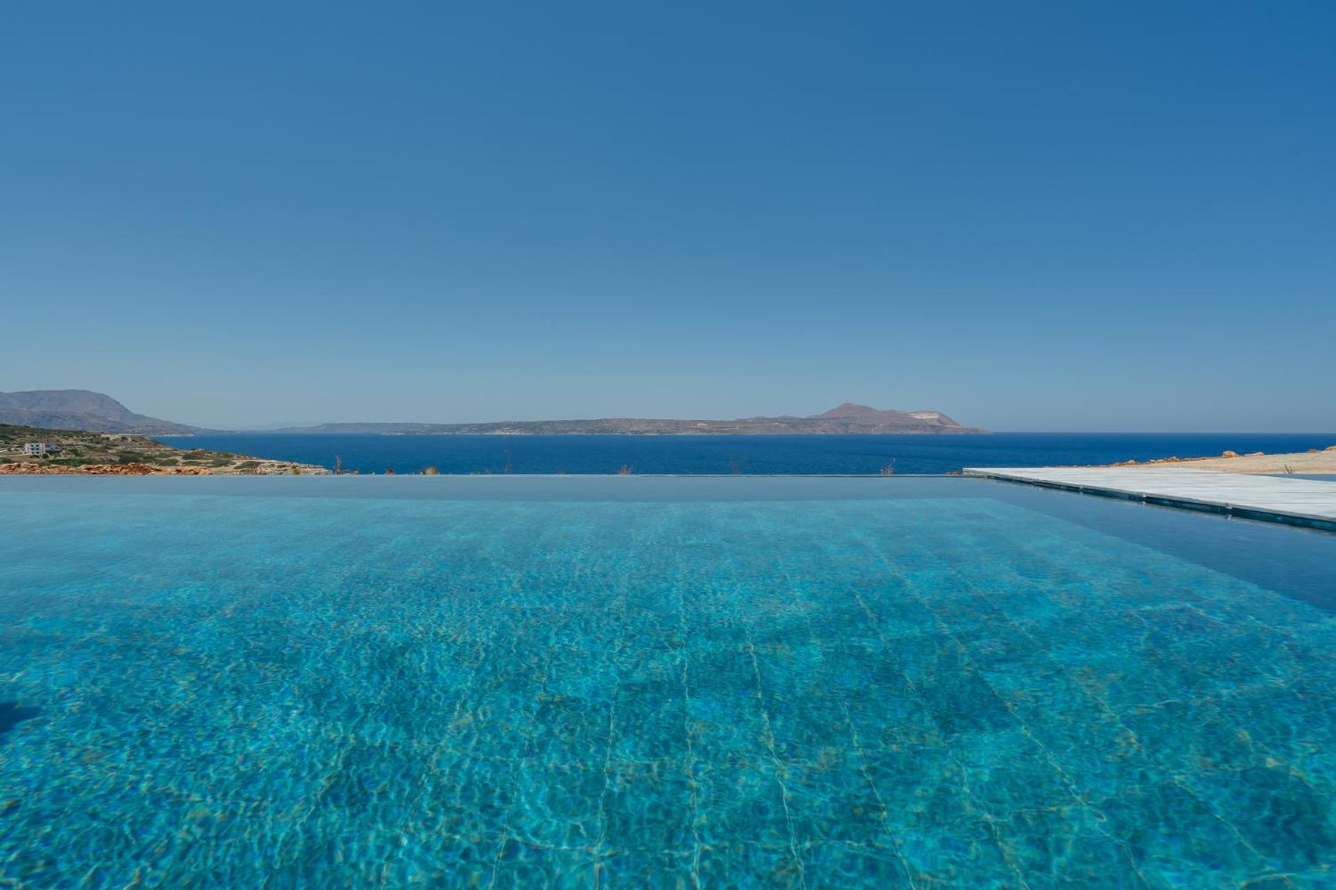 ARion Aesthesis Villa Fire Pit & Heated Pool