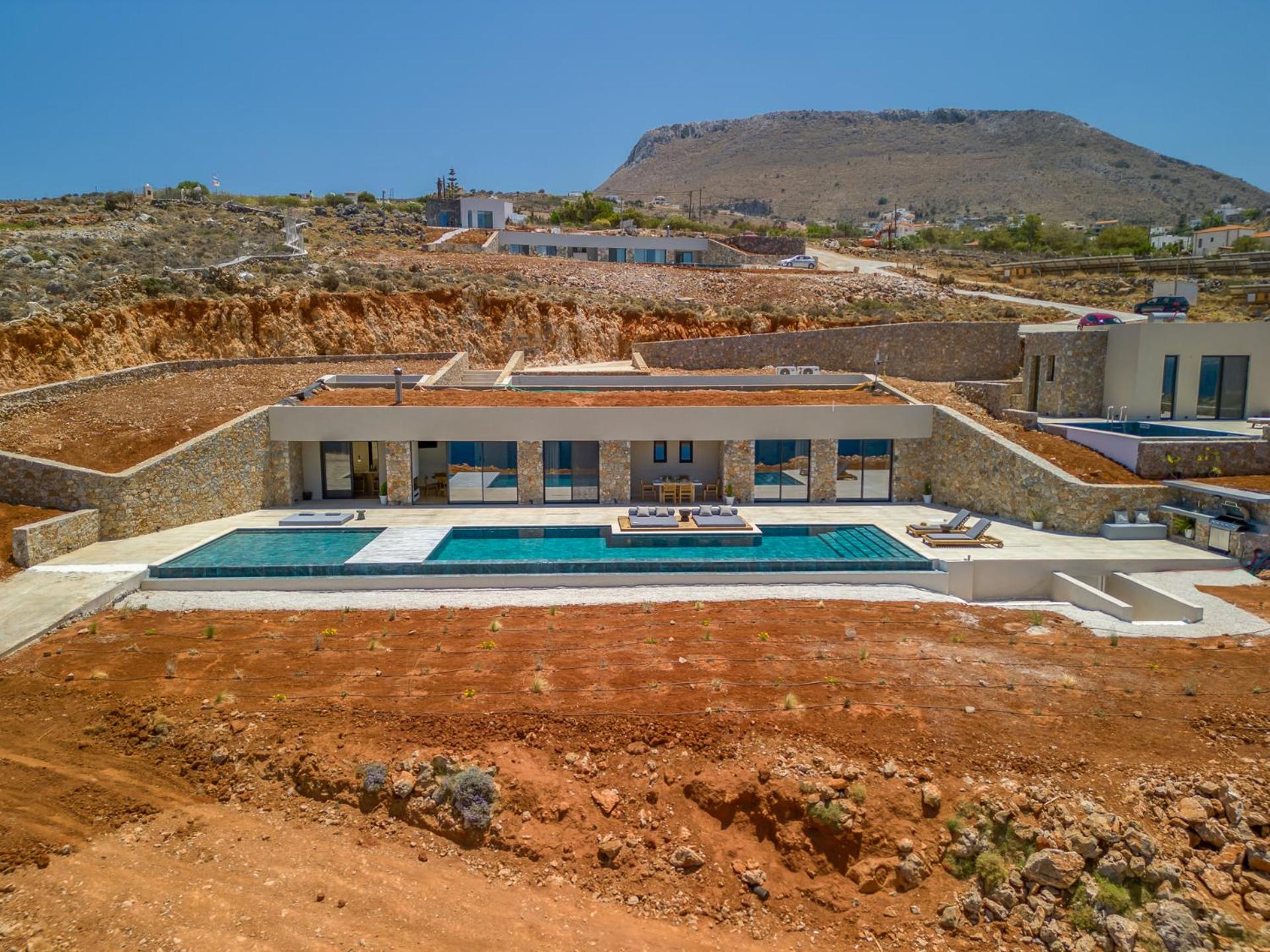 ARion Aesthesis Villa Fire Pit & Heated Pool