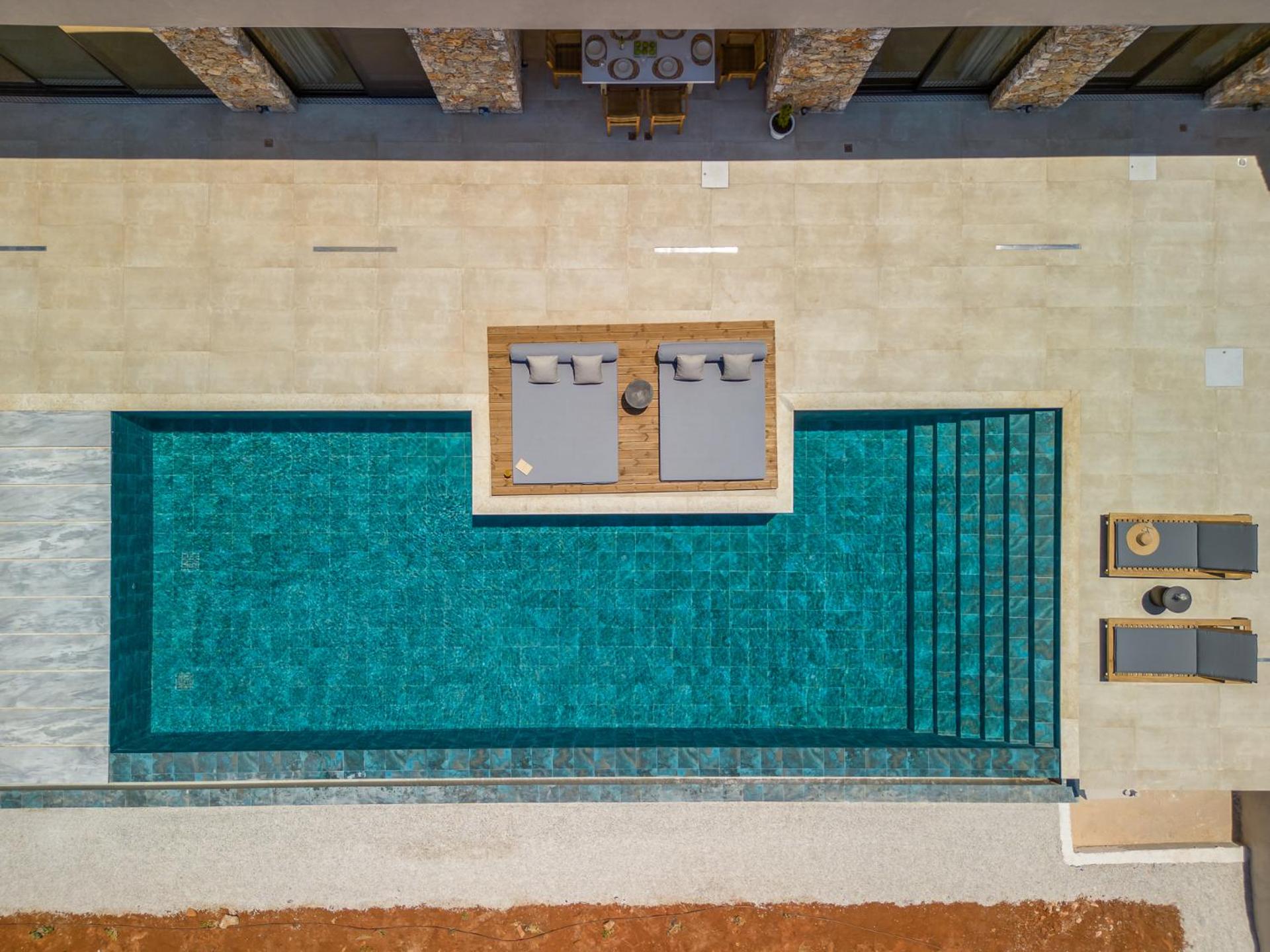 ARion Aesthesis Villa Fire Pit & Heated Pool