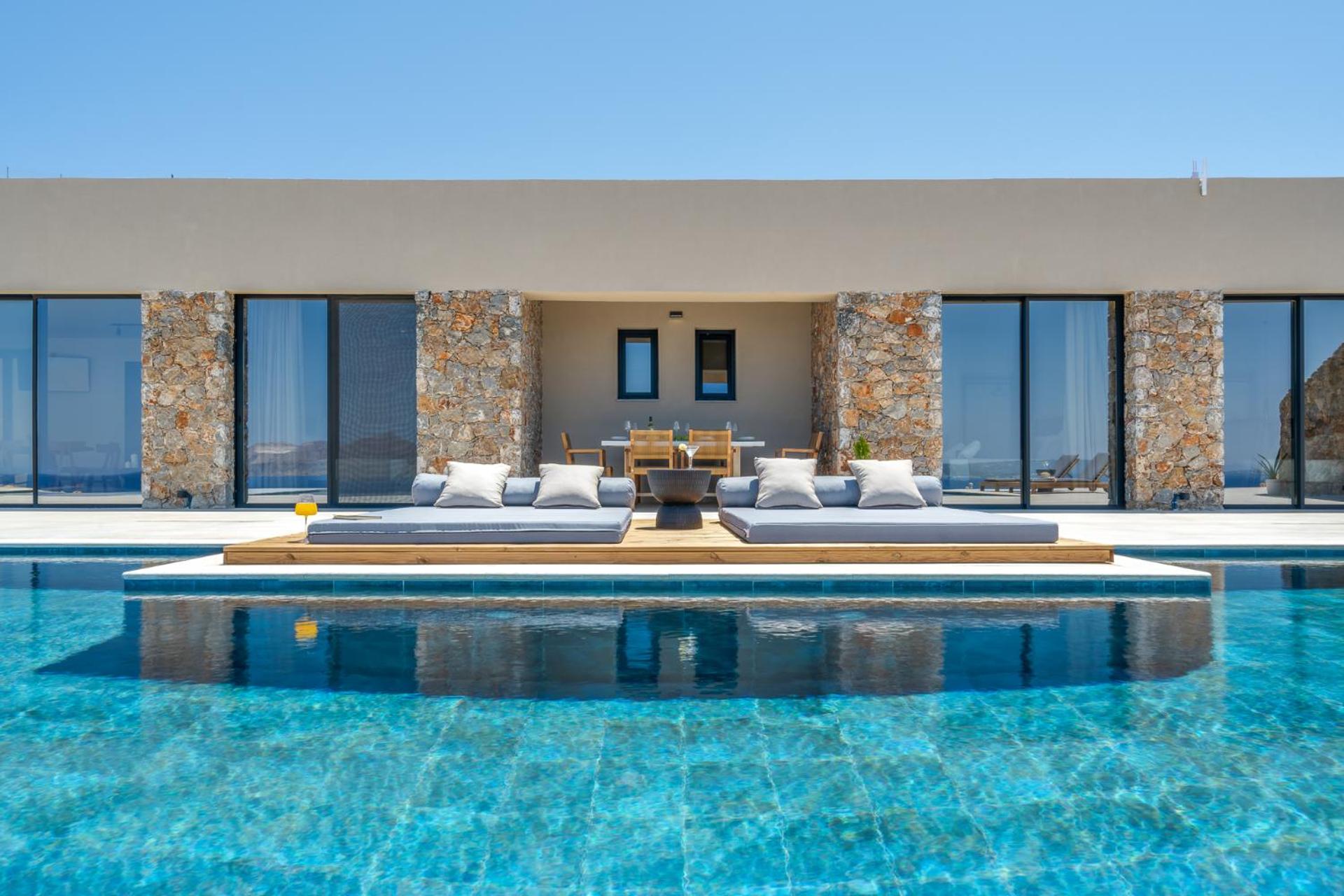 ARion Aesthesis Villa Fire Pit & Heated Pool