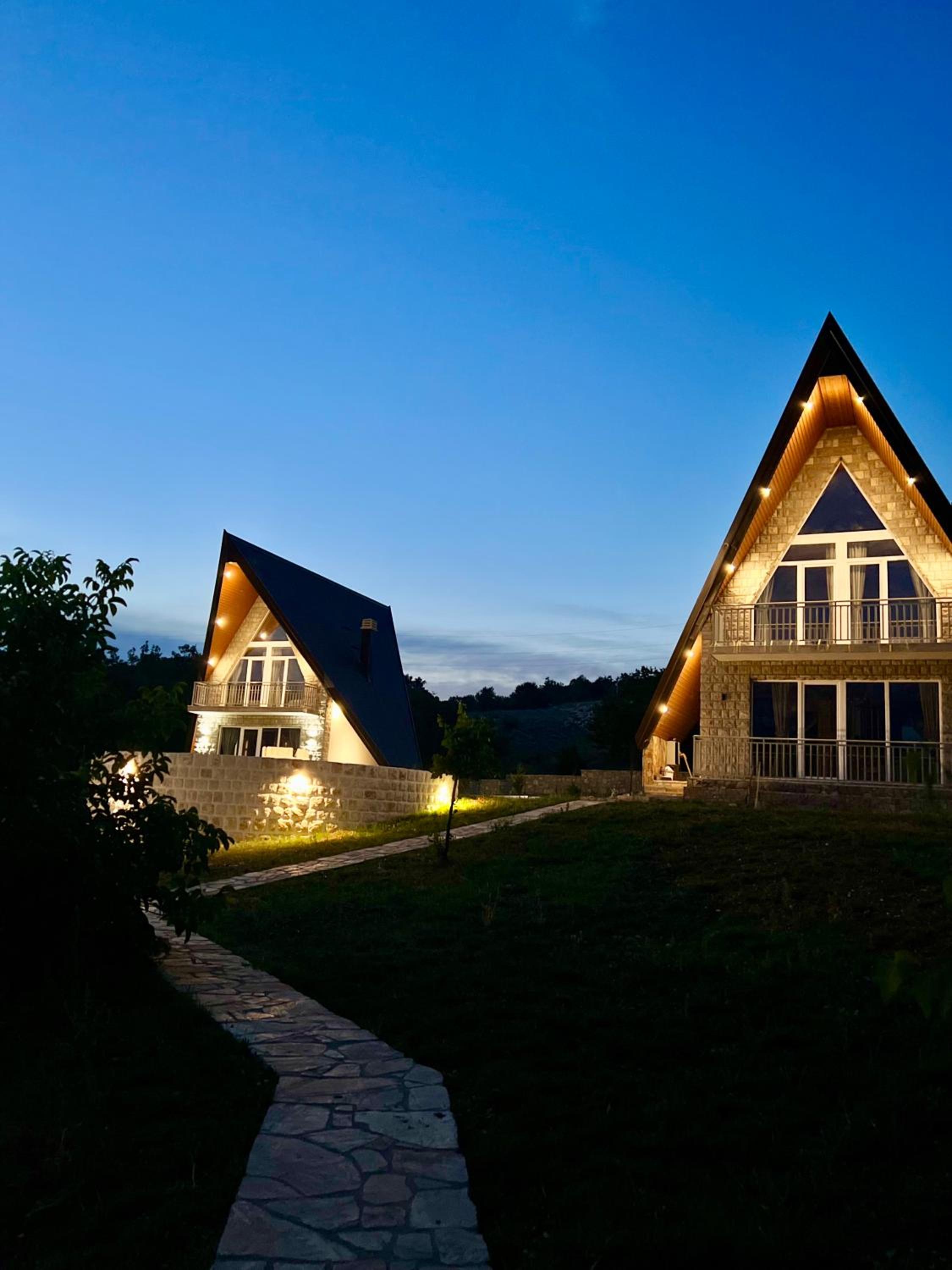 Monte Escape Village